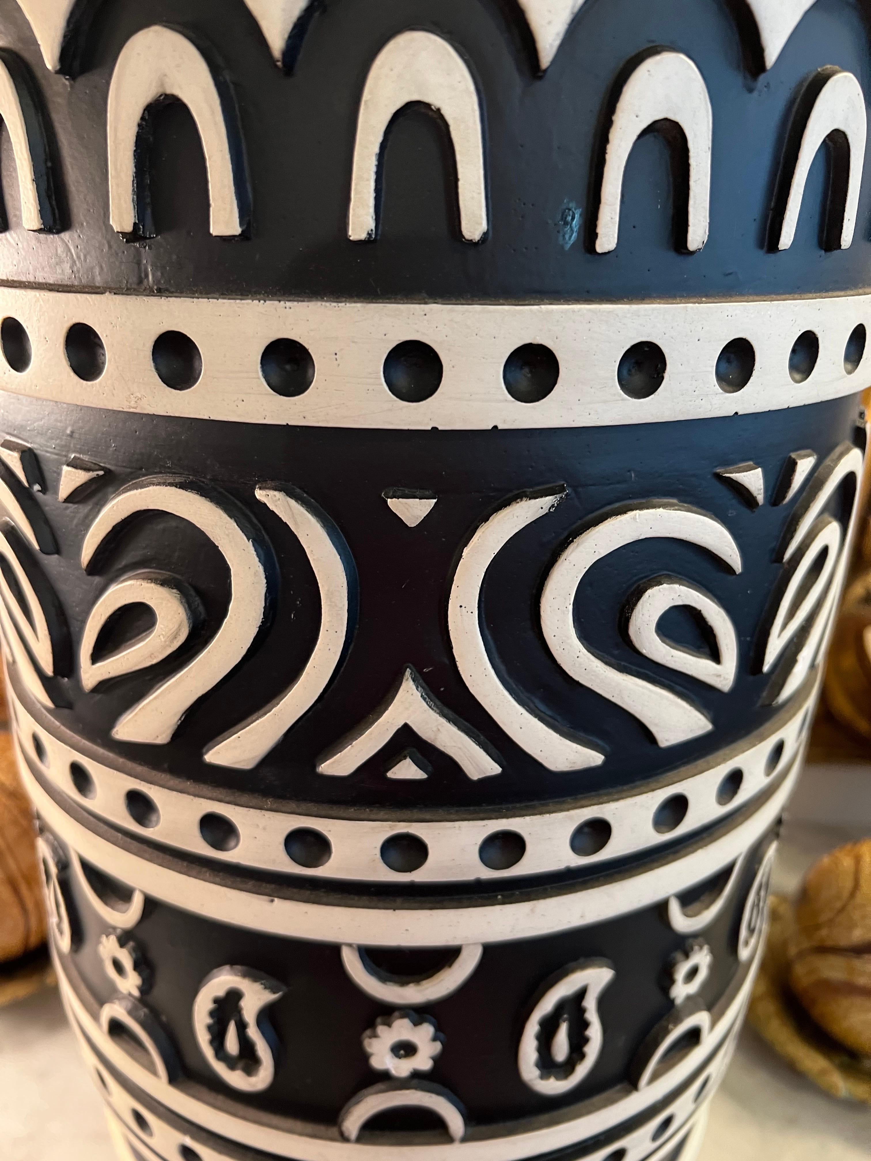 Mid-Century Modern Ceramic Tiki Lamp For Sale 8