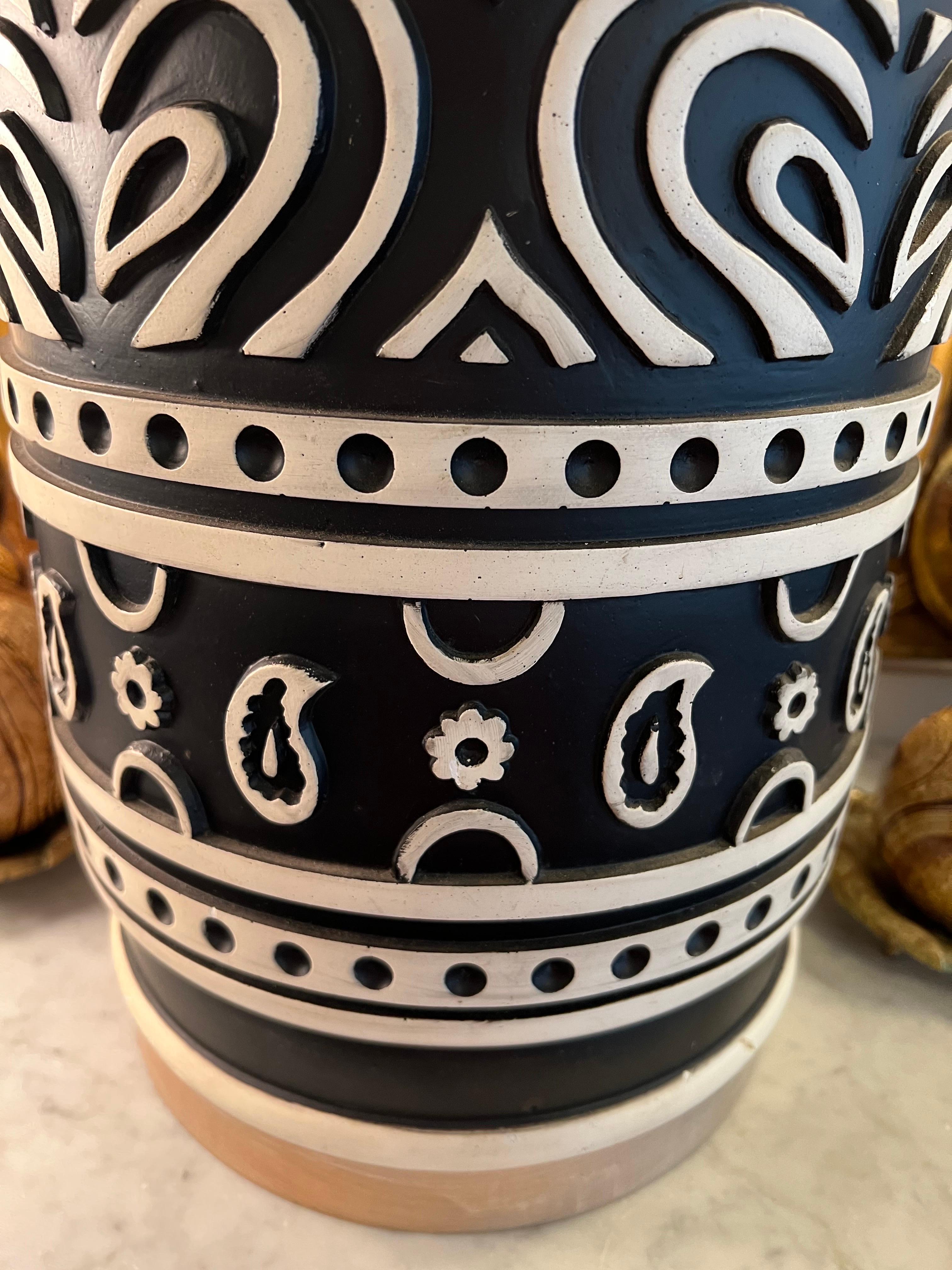Mid-Century Modern Ceramic Tiki Lamp For Sale 9