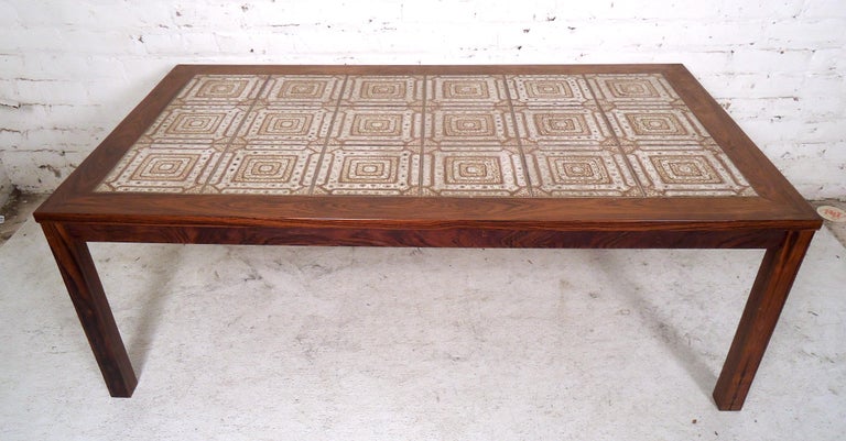 Mid-Century Modern Tile Top Coffee Table In Good Condition For Sale In Brooklyn, NY