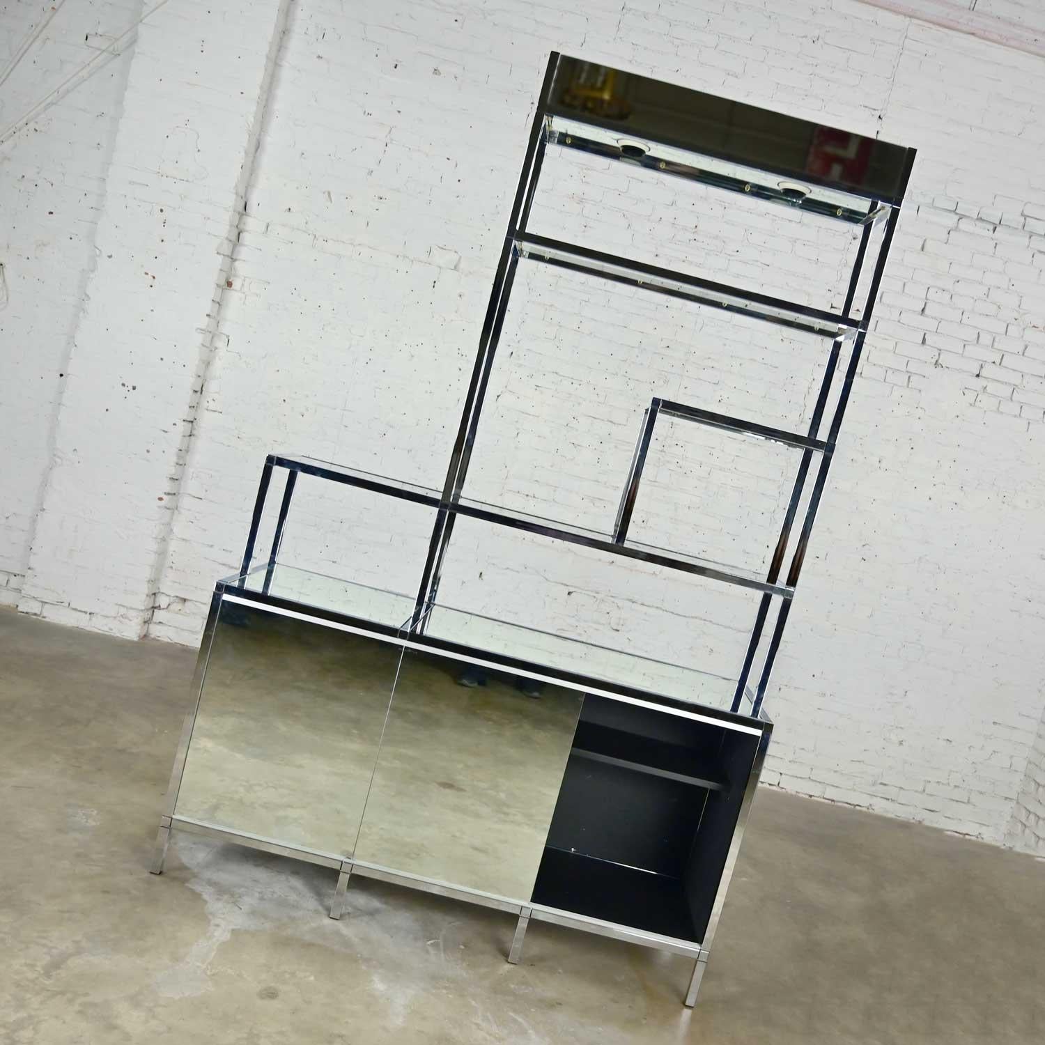 Mid Century Modern to Modern Chrome & Mirrored Etagere Cabinet Style DIA or Ello For Sale 8