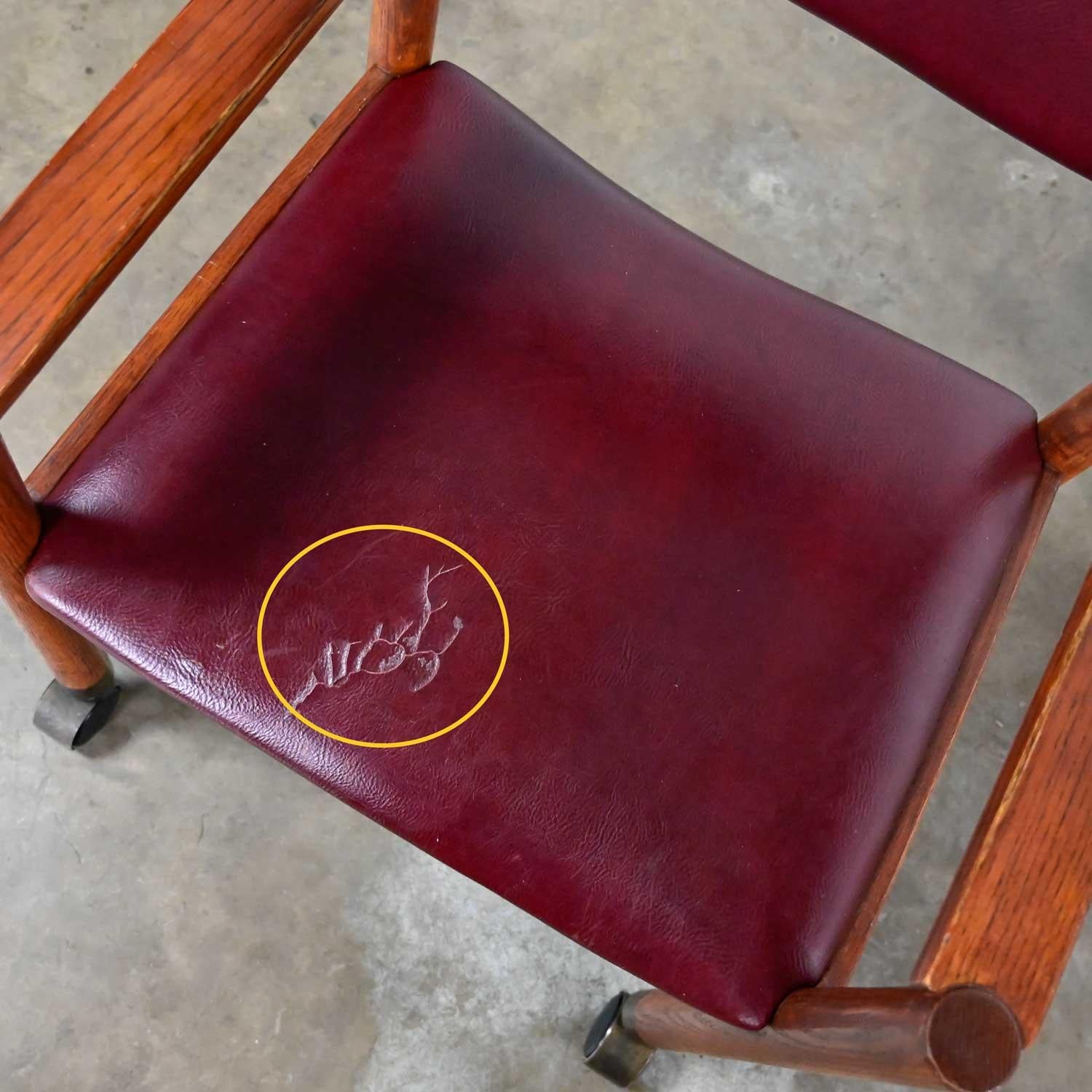 Mid-Century Modern to Modern Oak Maroon Vinyl Rolling Game or Dining Chairs For Sale 6