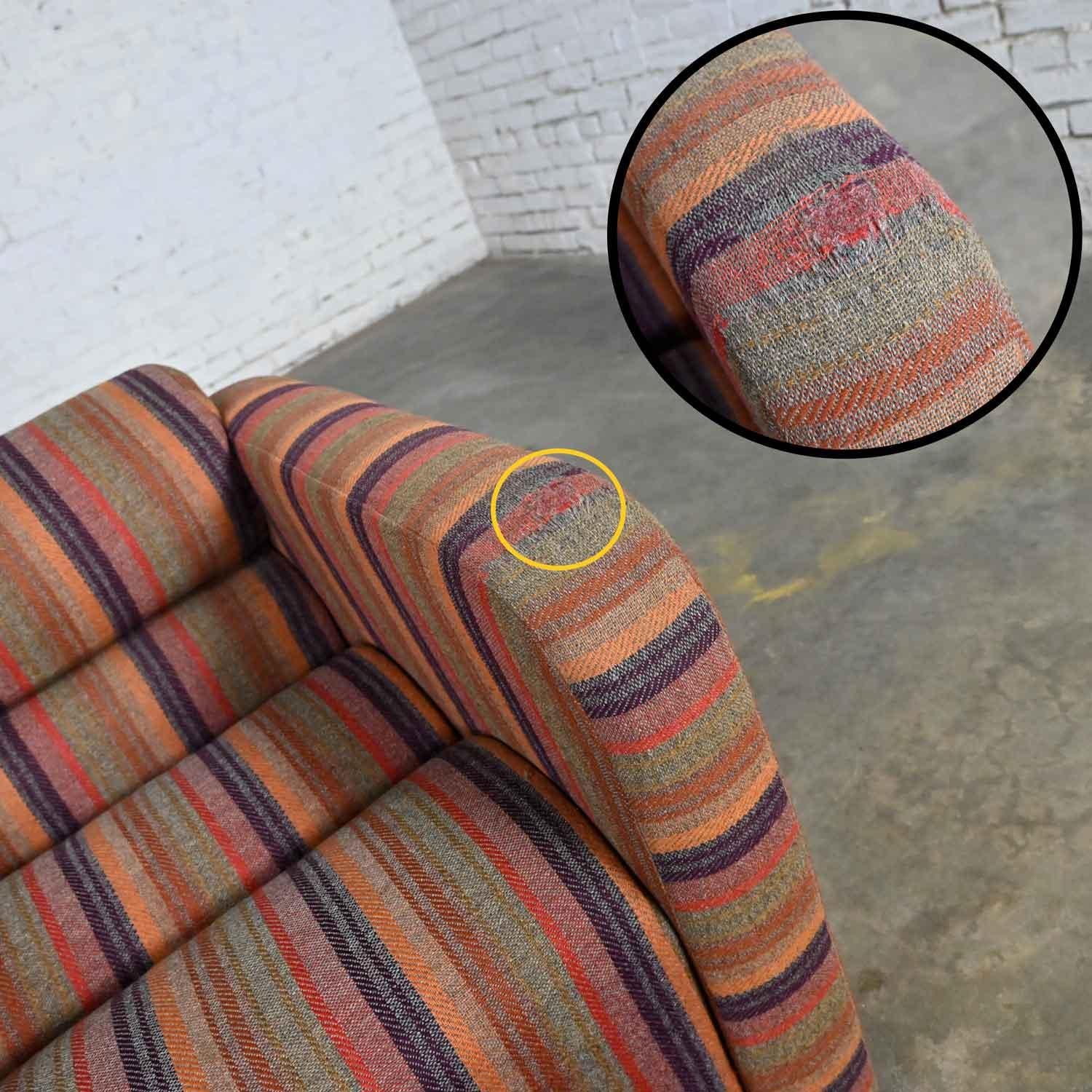 Mid-Century Modern to Post-Modern Purple Striped Multi-Piece Modular Club Chair en venta 10