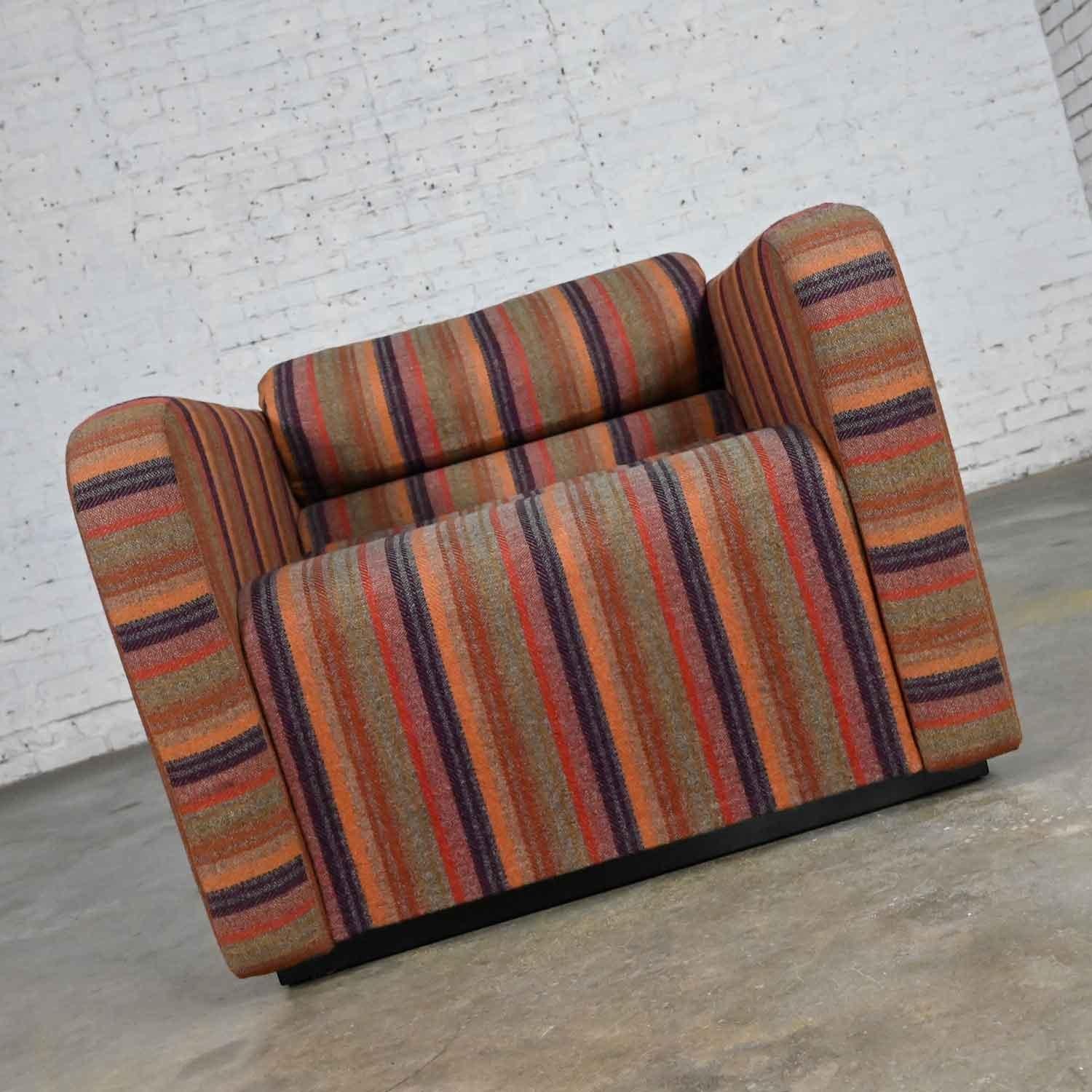 Unknown Mid-Century Modern to Post-Modern Purple Striped Multi-Piece Modular Club Chair For Sale