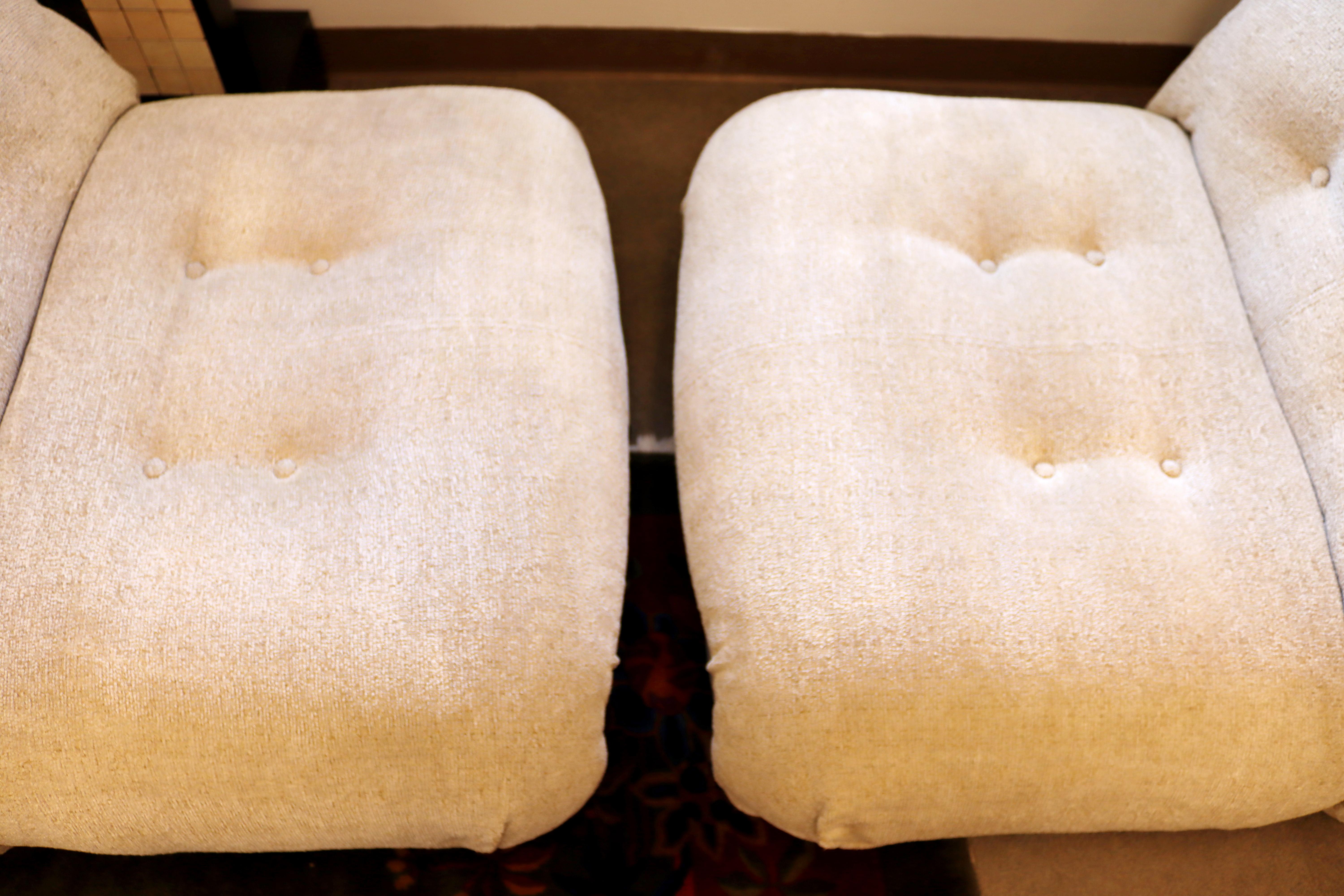 Fabric Mid-Century Modern Tobia Scarpa Cassina Soriana Pair Boucle Lounge Chairs 1970s