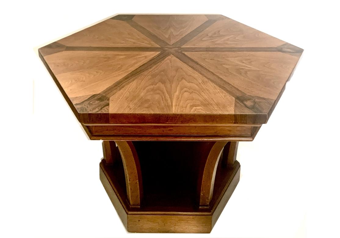Mid Century Modern Tomlinson Furniture Mesa auxiliar octogonal Incrustación en venta