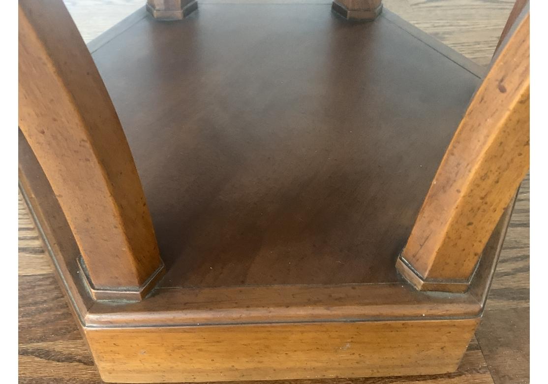 Mid Century Modern Tomlinson Furniture Mesa auxiliar octogonal en venta 1