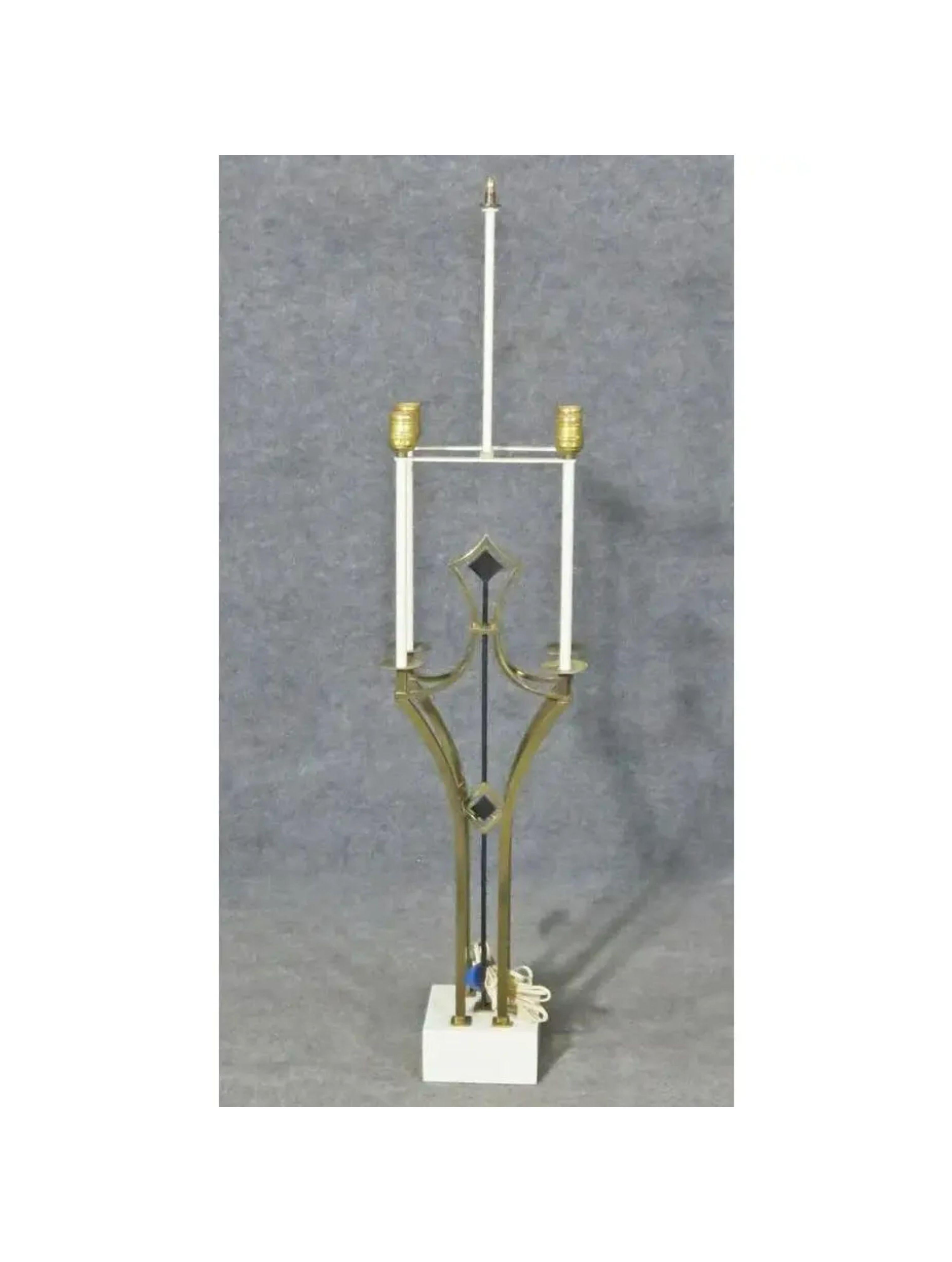 Lampada da tavolo di metà secolo Tommi Parzinger in bronzo e marmo In condizioni buone in vendita a LOS ANGELES, CA
