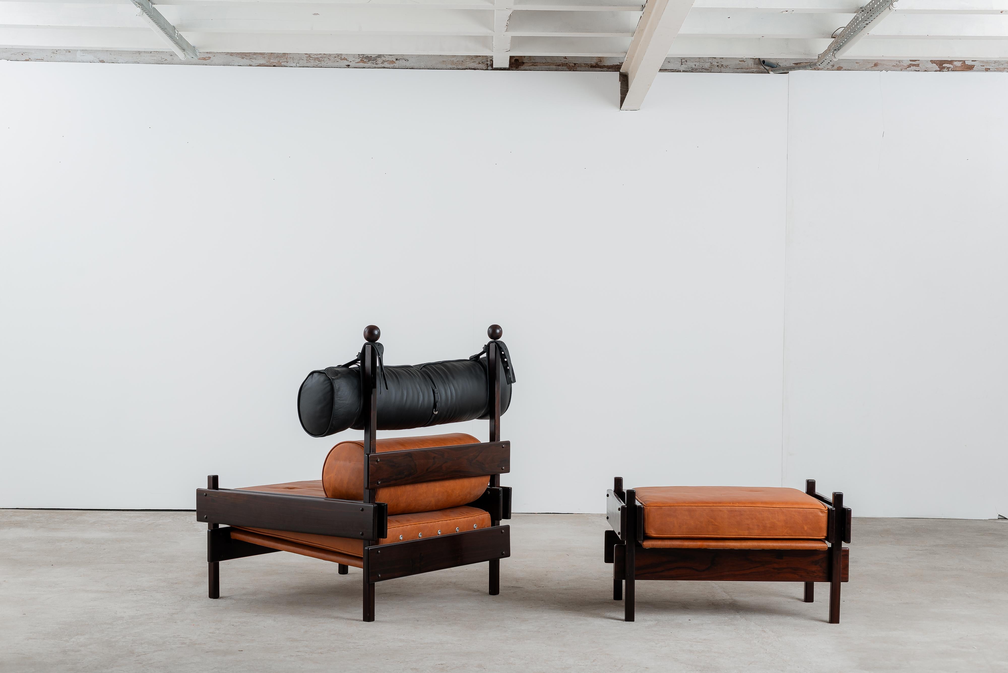 Moderner Tonico-Sessel mit Hocker von Sergio Rodrigues, Brasilien, 1960er Jahre (Moderne der Mitte des Jahrhunderts) im Angebot