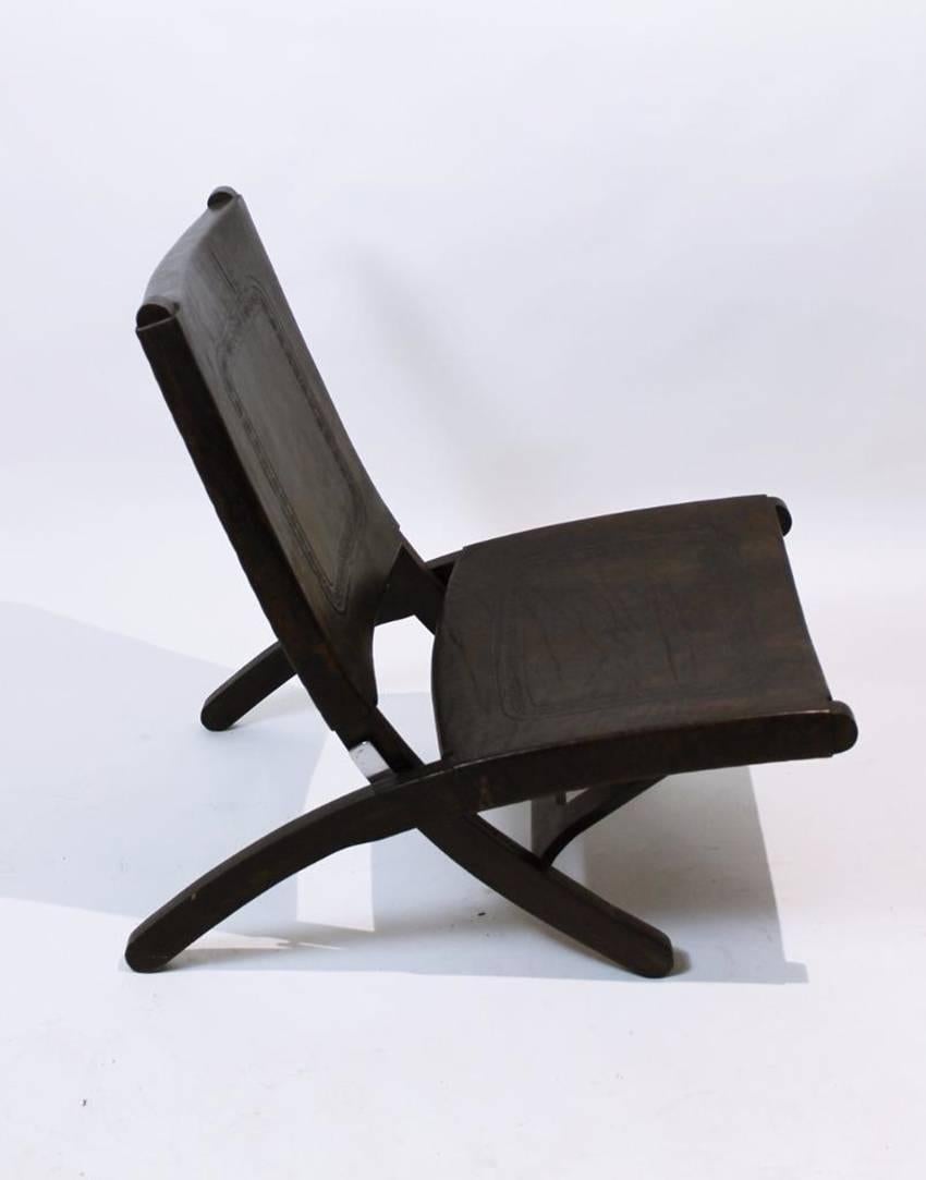 Hungarian Mid-Century Modern Tooled Leather Folding Lounge Chair 1970  For Sale