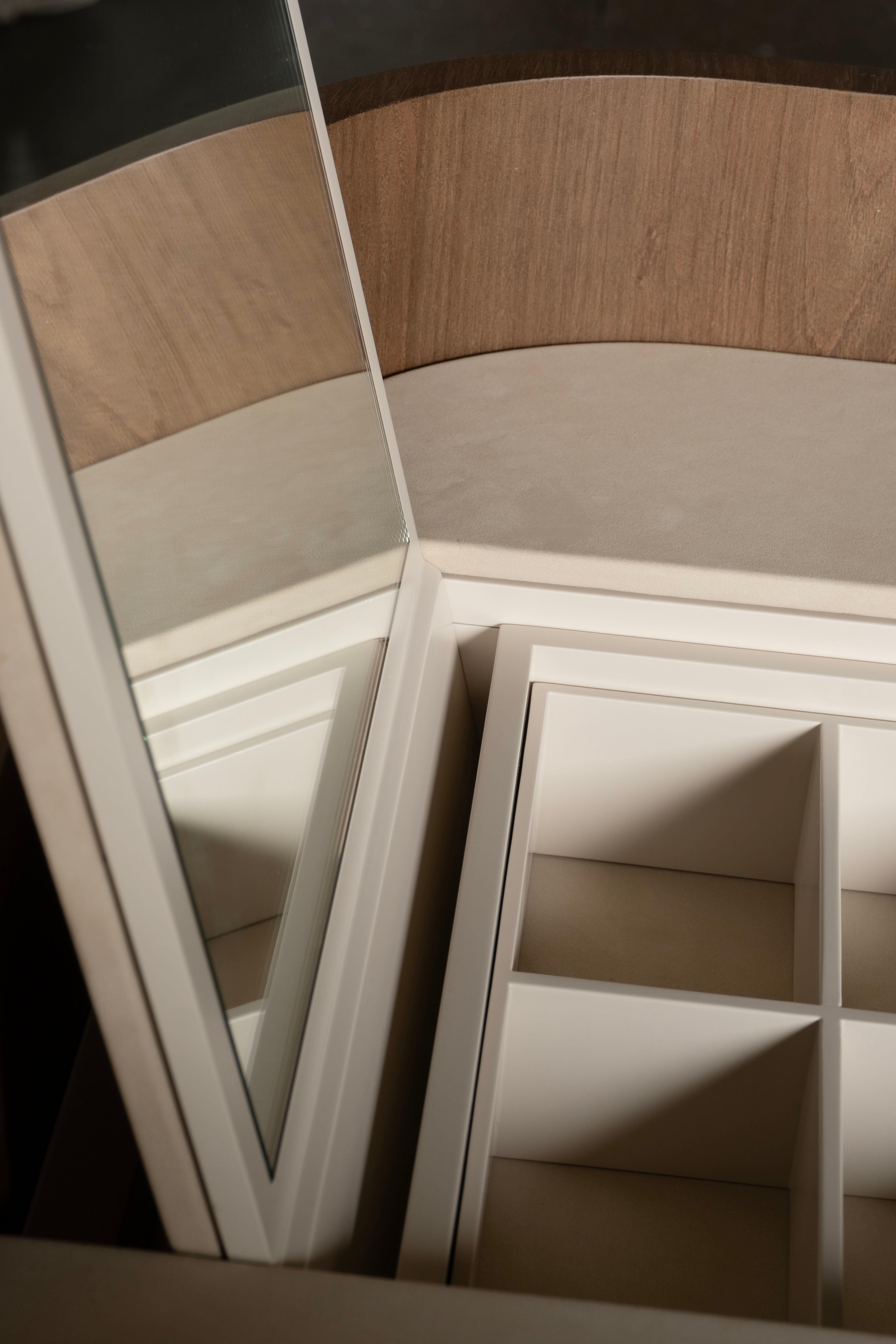 Mid-Century Modern Toscana Vanity Table Oak Beige Leather Handmade by Greenapple For Sale 4