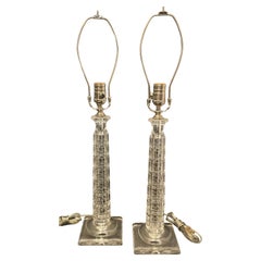 Paire de lampes à colonne en nickel et verre de cristal pour le style transitionnel du milieu du siècle dernier