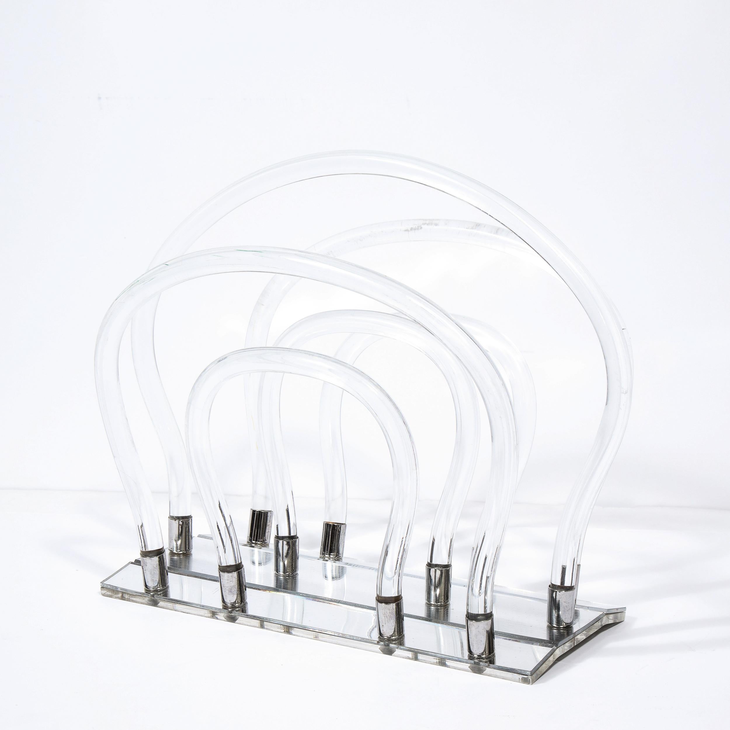 Mid-Century Modern Translucent Lucite Magazine Stand by Dorothy Thorpe In Excellent Condition In New York, NY