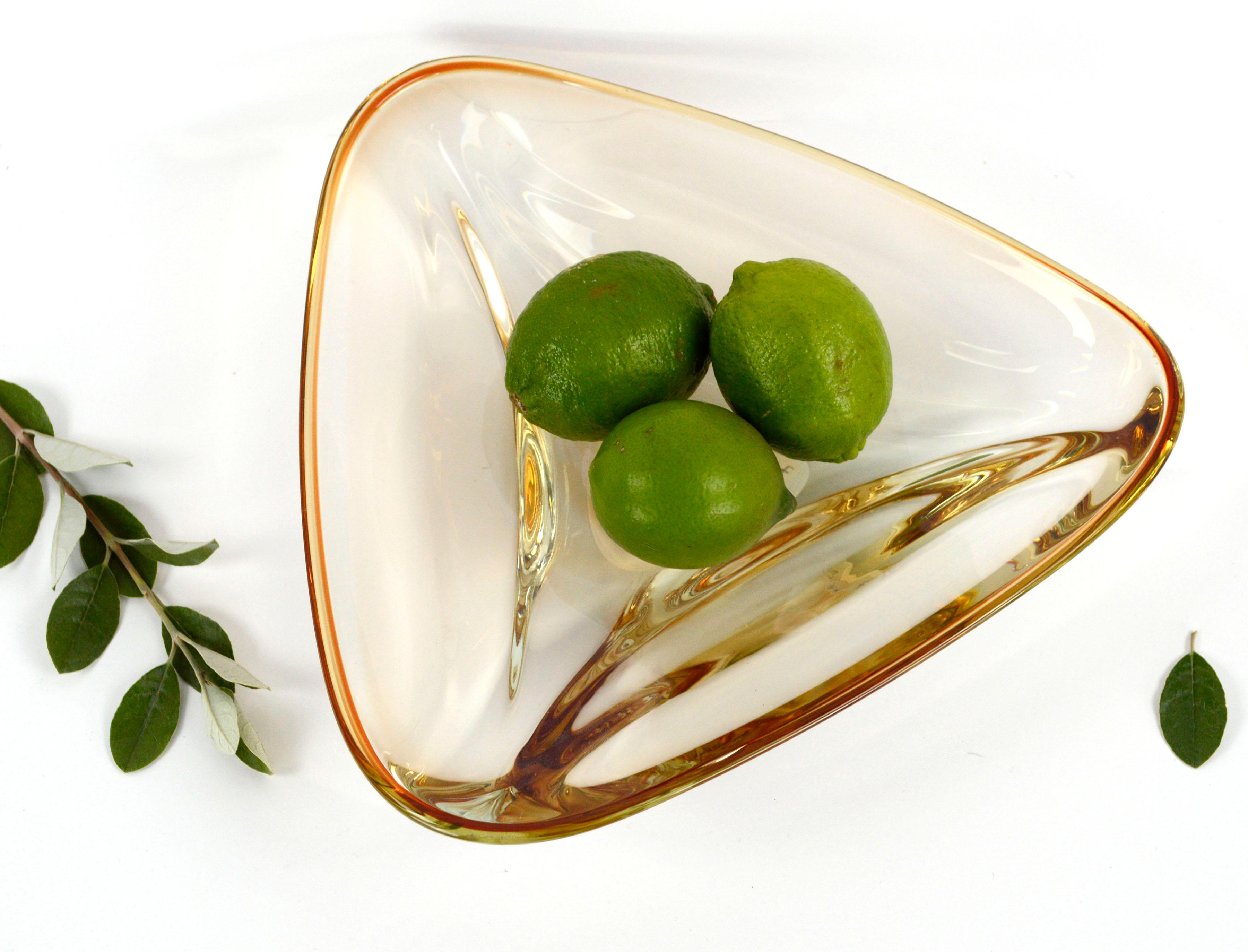 Mid-Century Modern Triangle Transparent Golden Yellow Minimal Murano Glass Bowl In Good Condition In Soquel, CA