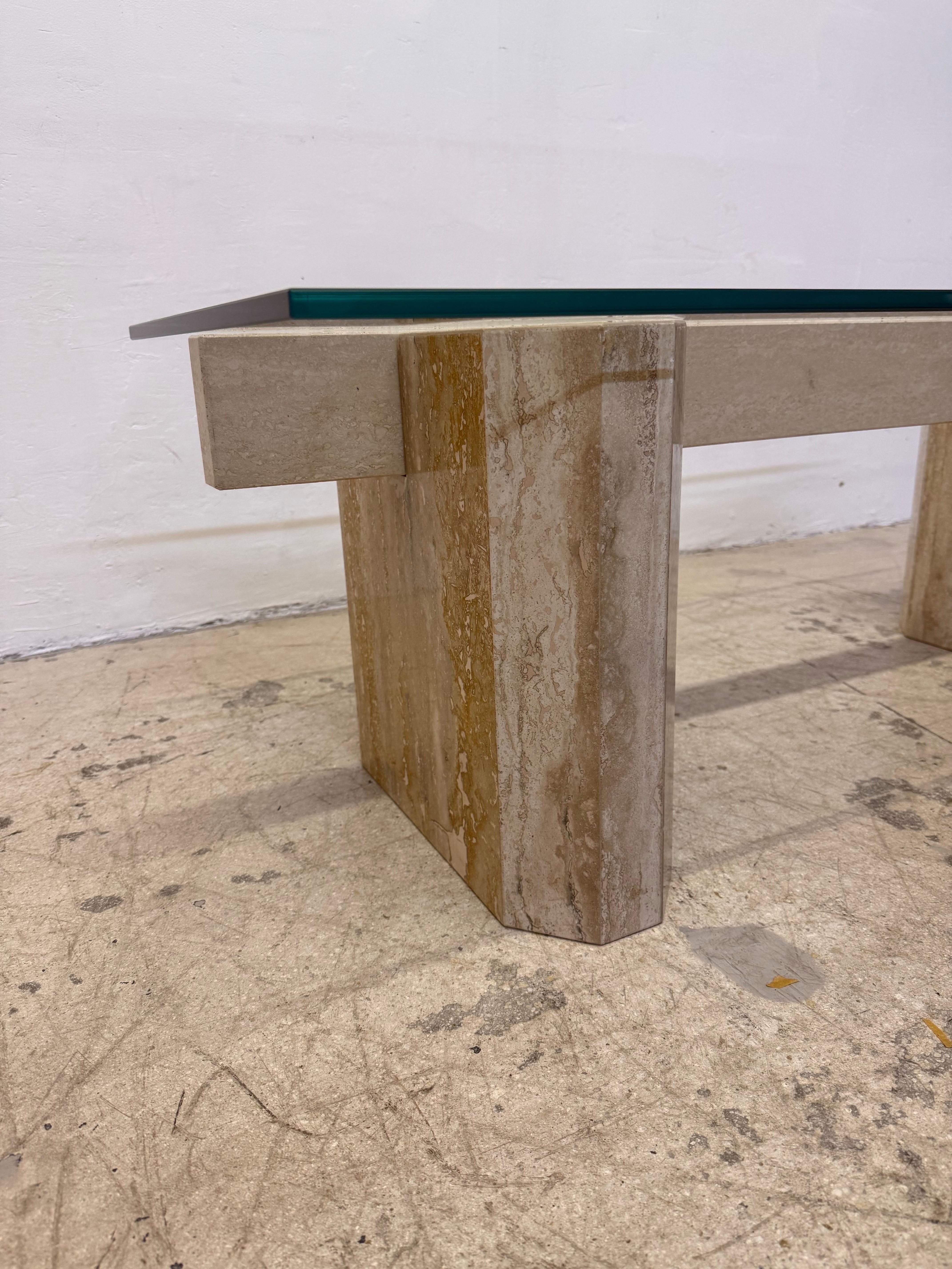 Mid-Century Modern Travertine Coffee Table With Polished Edge Glass Top, 1970s For Sale 4