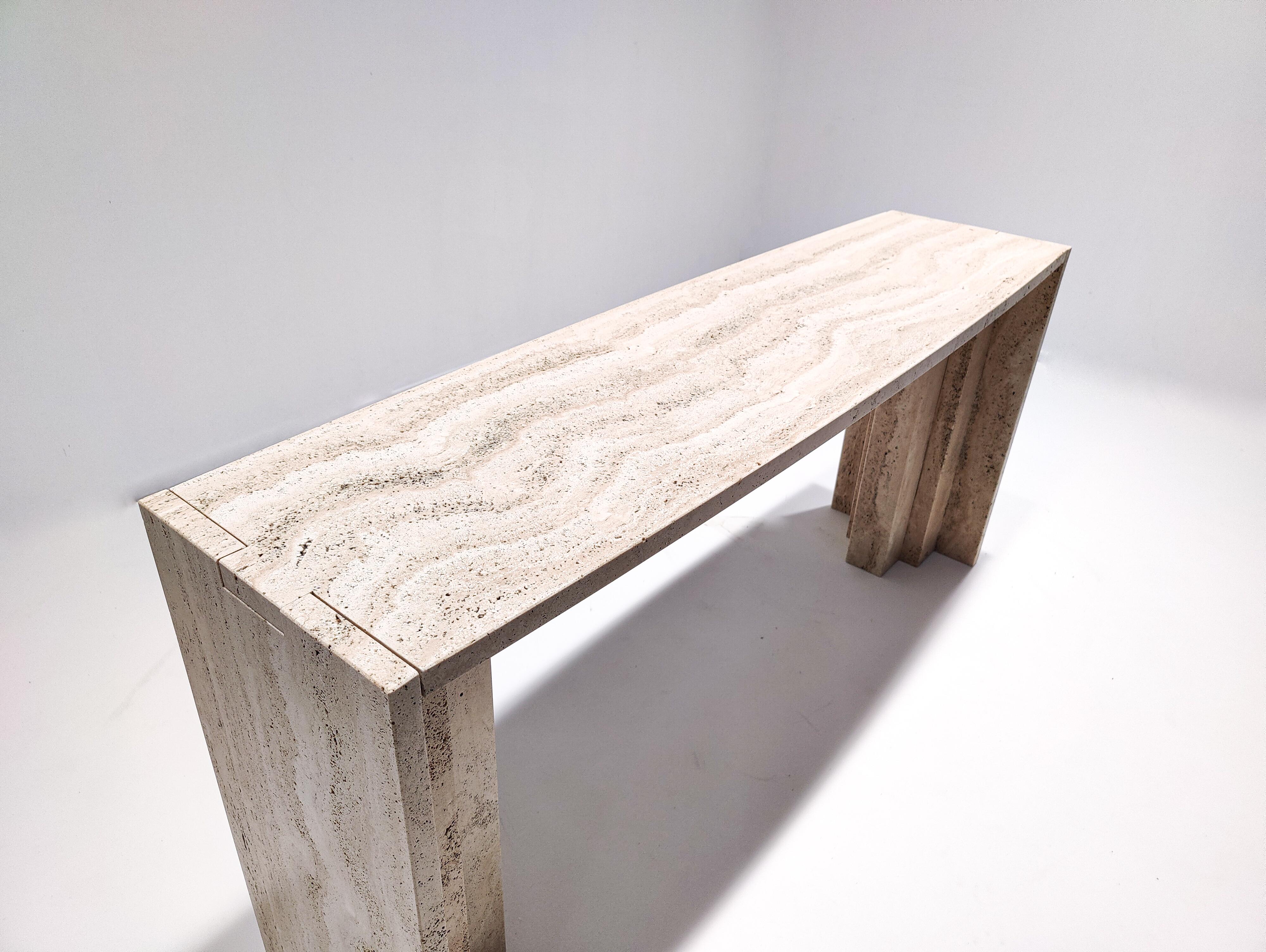 Mid-Century Modern Travertine Console, Italy In Good Condition In Brussels, BE
