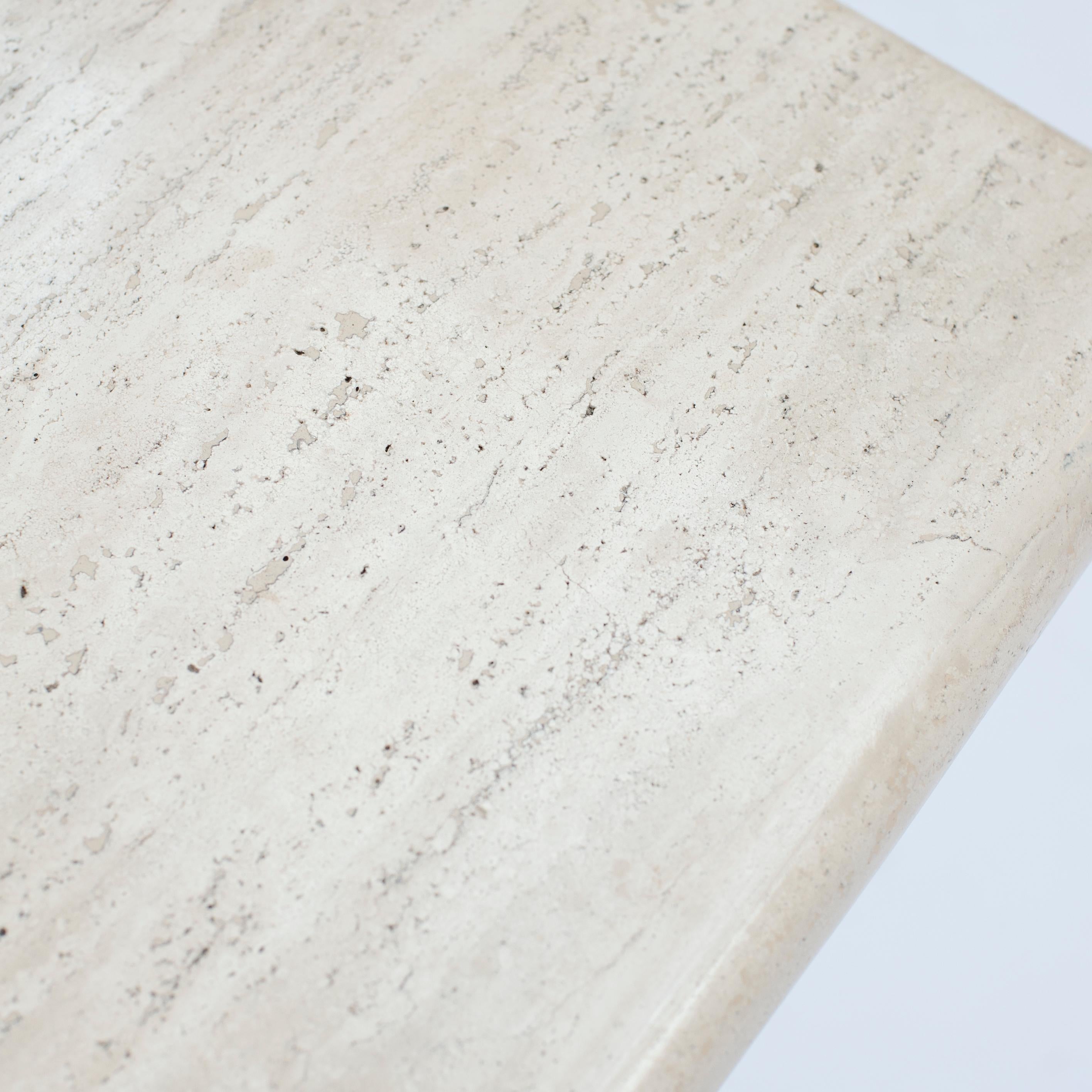 Mid-Century Modern Travertine Console/Side Table, 1970s In Good Condition In Hilversum, NL