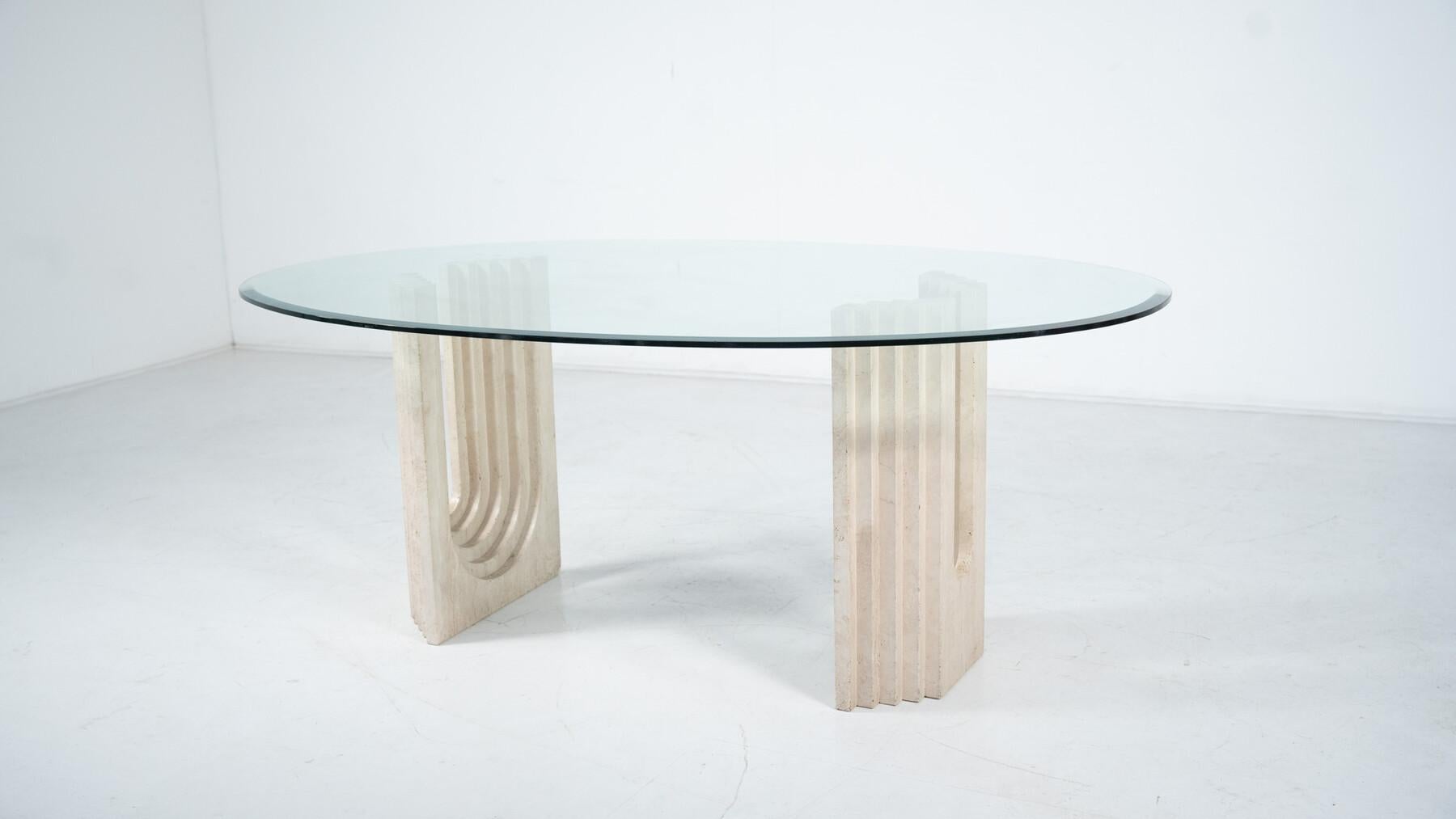 Table de salle à manger en travertin moderne du milieu du siècle dernier par Carlo Scarpa, 1970 en vente 4