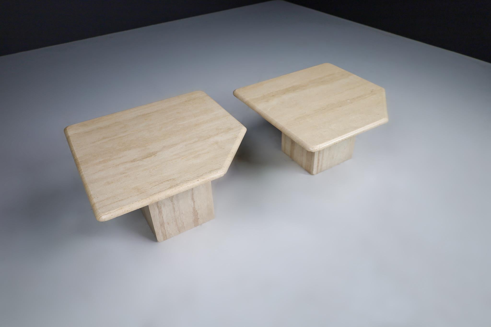 Mid-Century Modern Travertine Side or End Tables, Italy 1970s For Sale 5