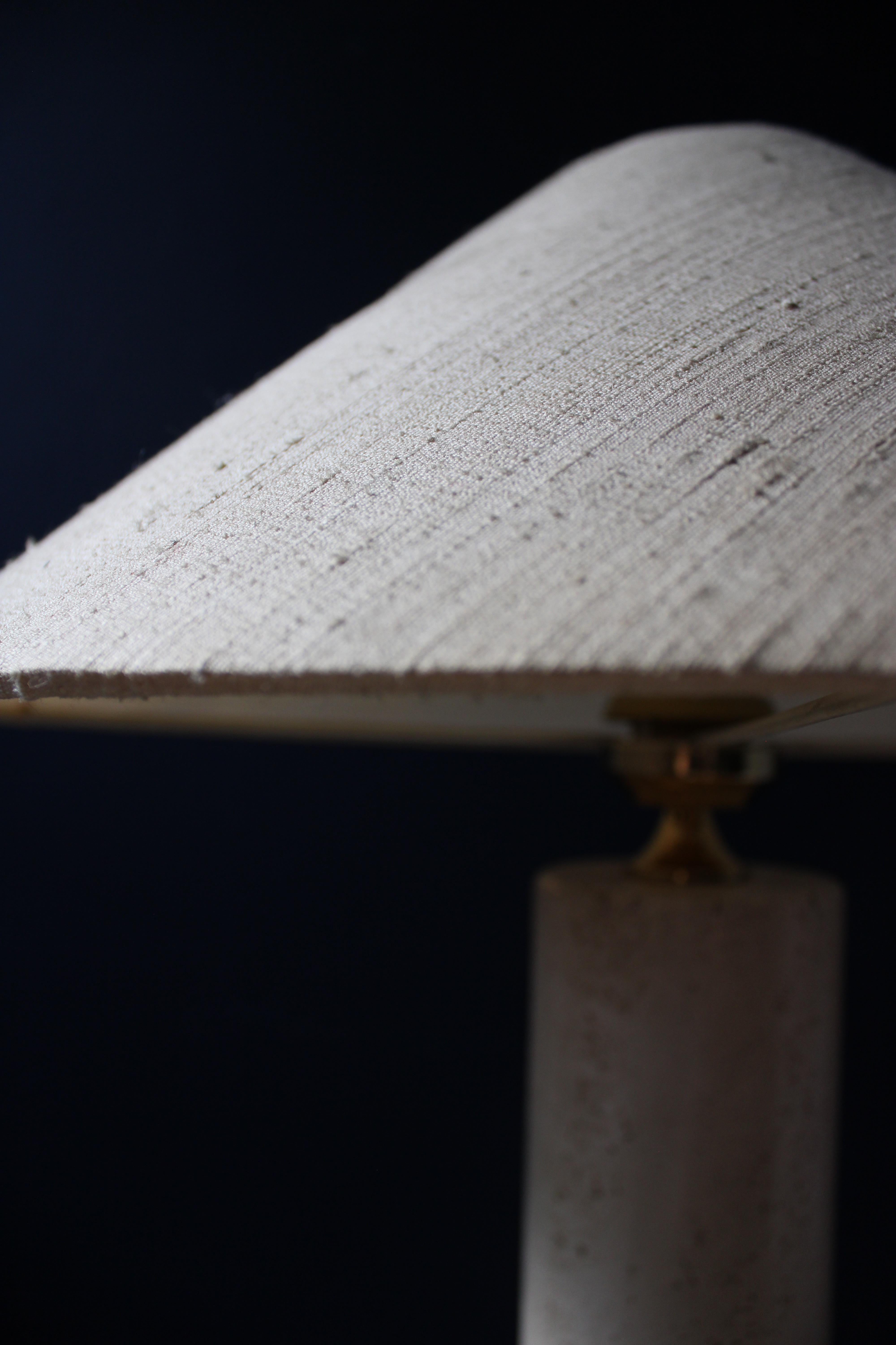 Lampe de table The Moderns en travertin 70s en vente 5