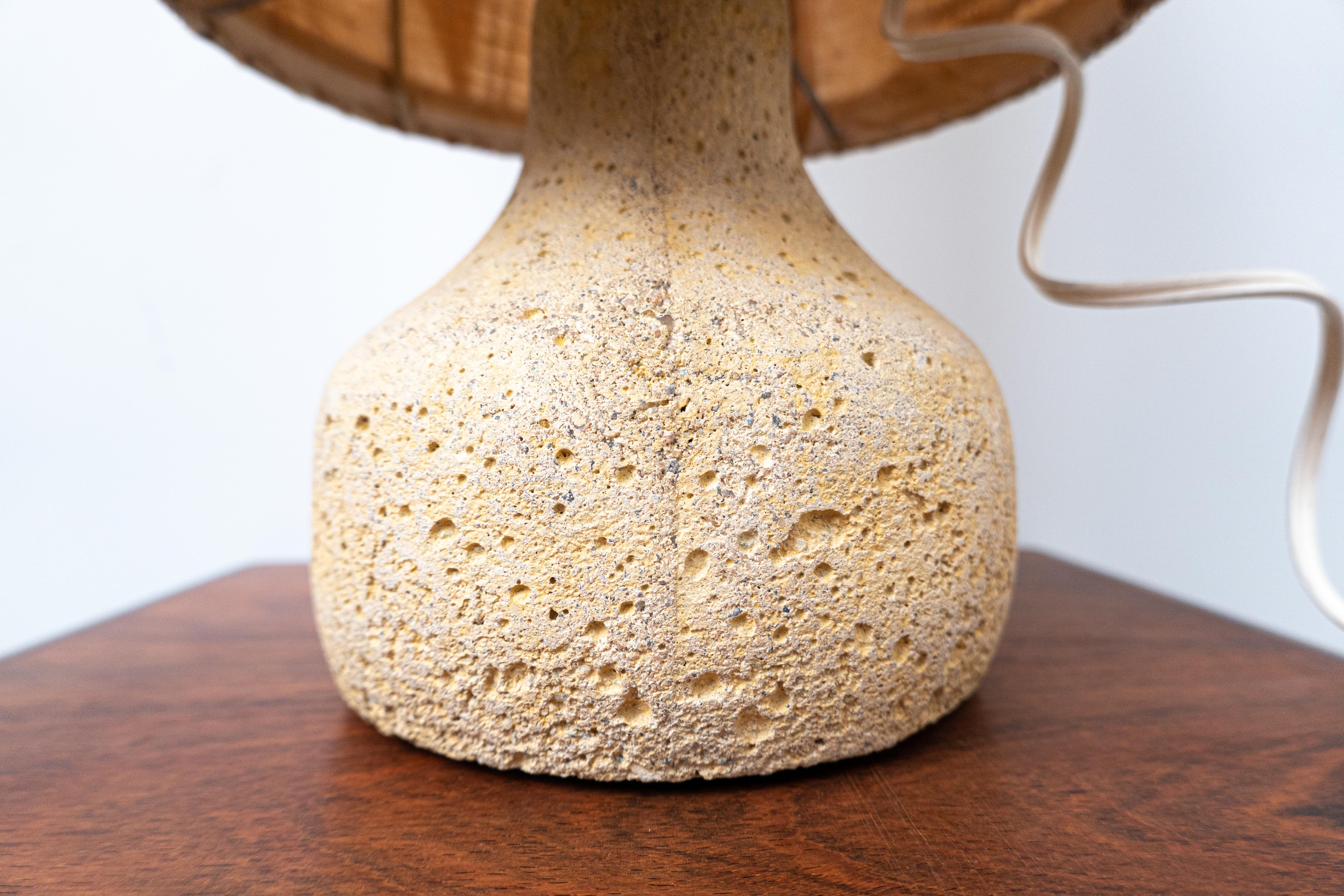 Mid-Century Modern Travertine Table Lamp, Orignal Lampshade, 1960s In Good Condition In Brussels, BE