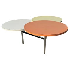 Table de salle à manger à trois niveaux de style Nelson moderne du milieu du siècle, avec champignon