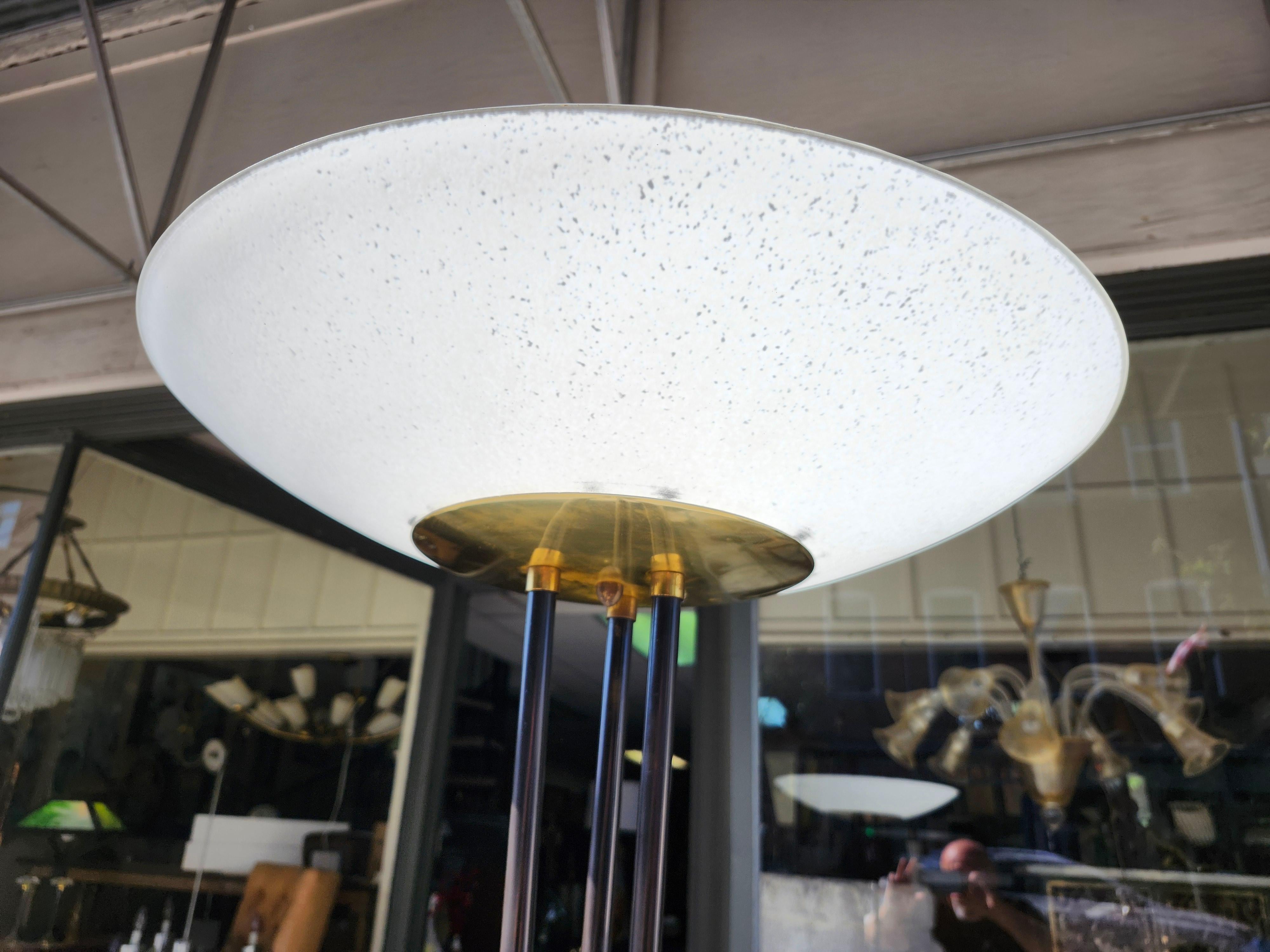 Milieu du XXe siècle Abat-jour en verre à motifs de torchères tripolaires, moderne du milieu du siècle dernier, de Gerald Thurston en vente