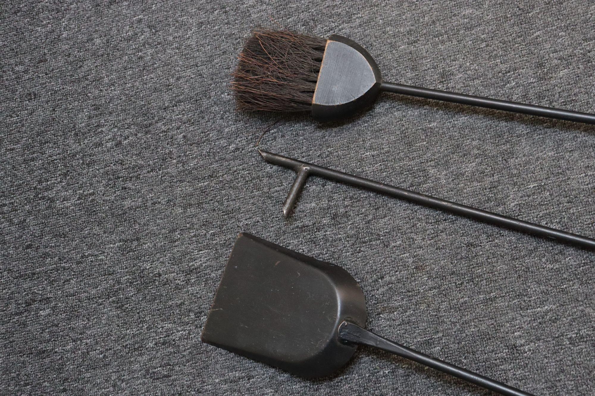 Mid-Century Modern Triangular Guitar Pick Form Fire Tool Set in Walnut and Iron For Sale 6