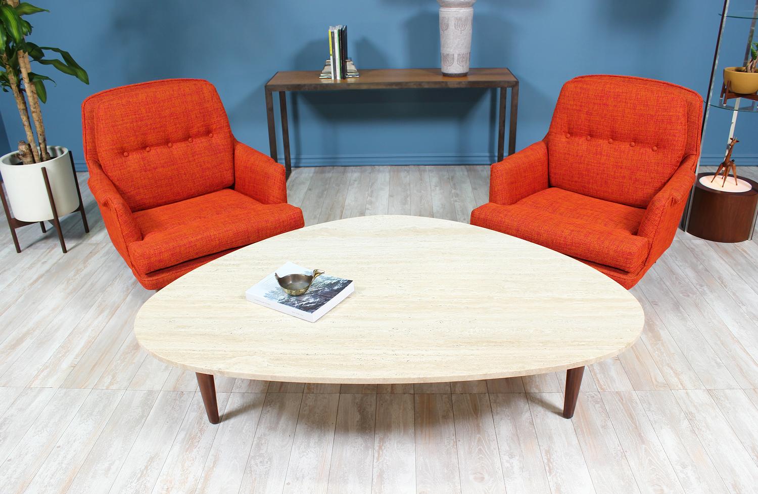 Mid-Century Modern Triangular Travertine Top Coffee Table In Excellent Condition In Los Angeles, CA