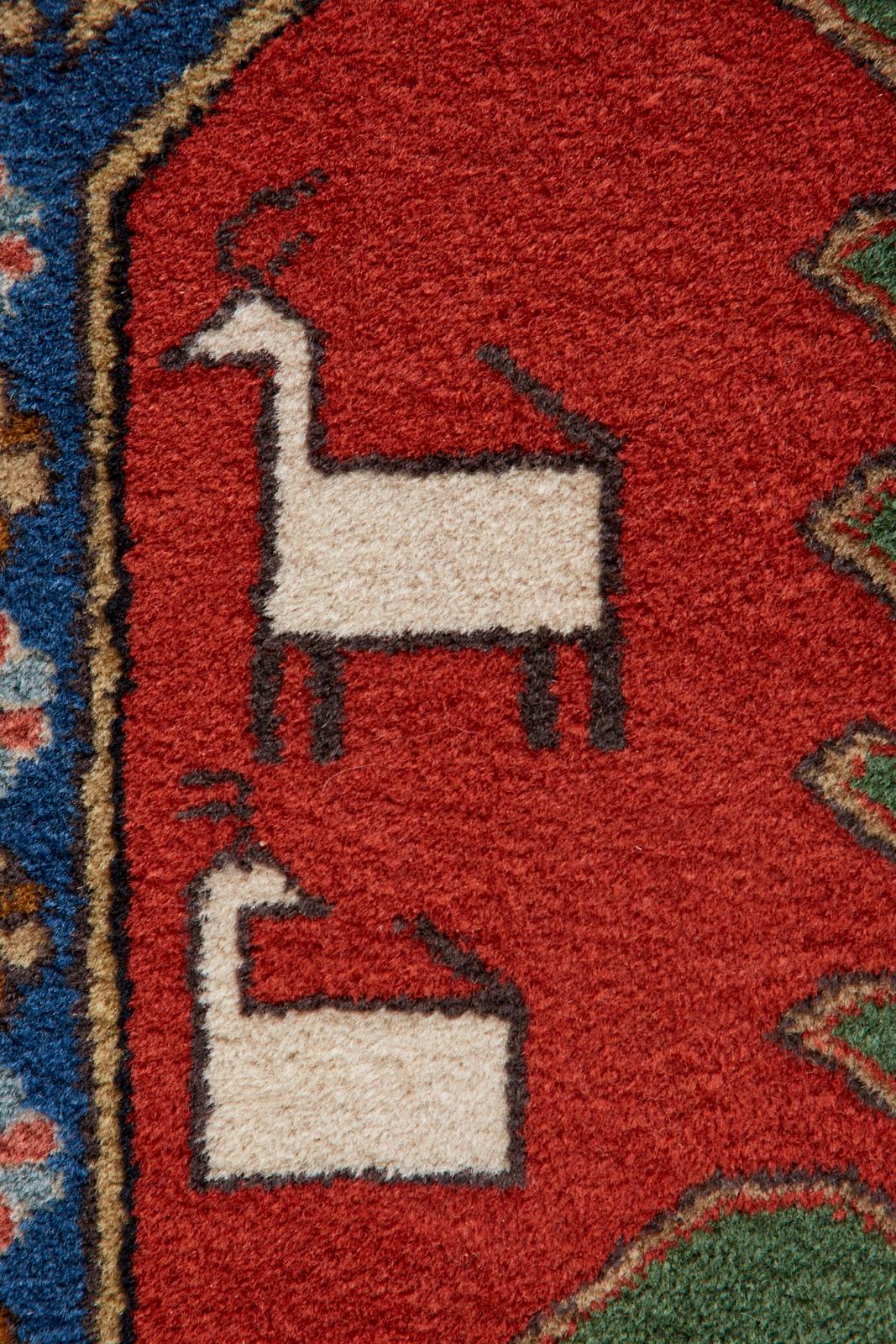 Late 20th Century Modern Tribal Style Persian Shiraz Rug For Sale 11