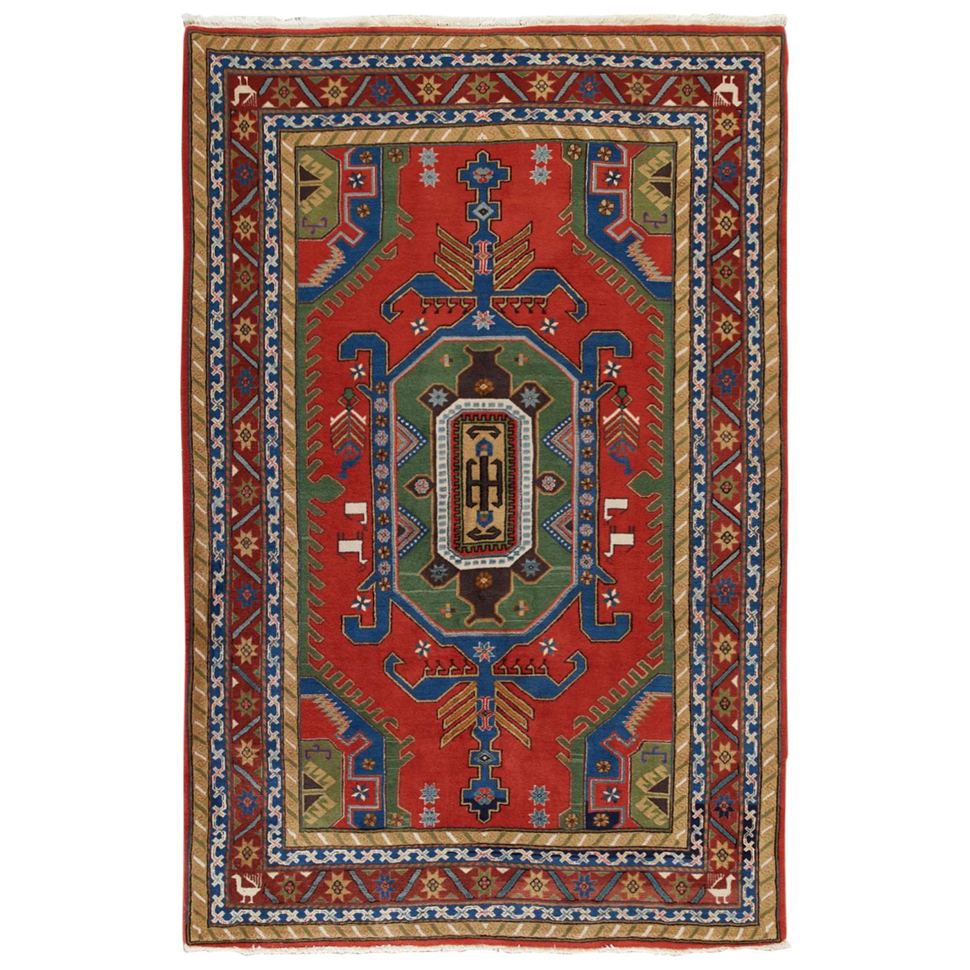 Late 20th Century Modern Tribal Style Persian Shiraz Rug For Sale