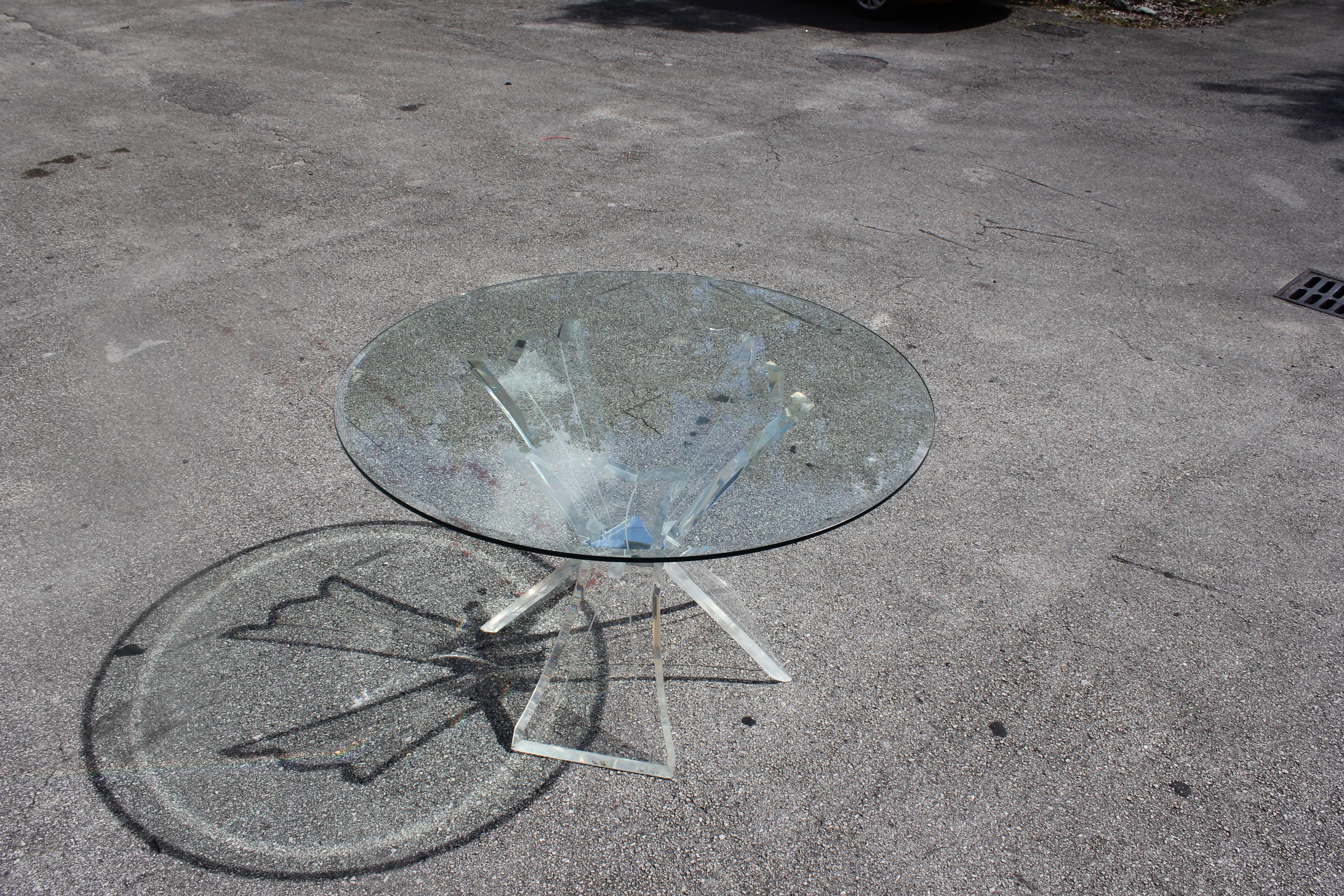 Mid-Century Modern Triple Butterfly Lucite Dining Table or Centre Table 4