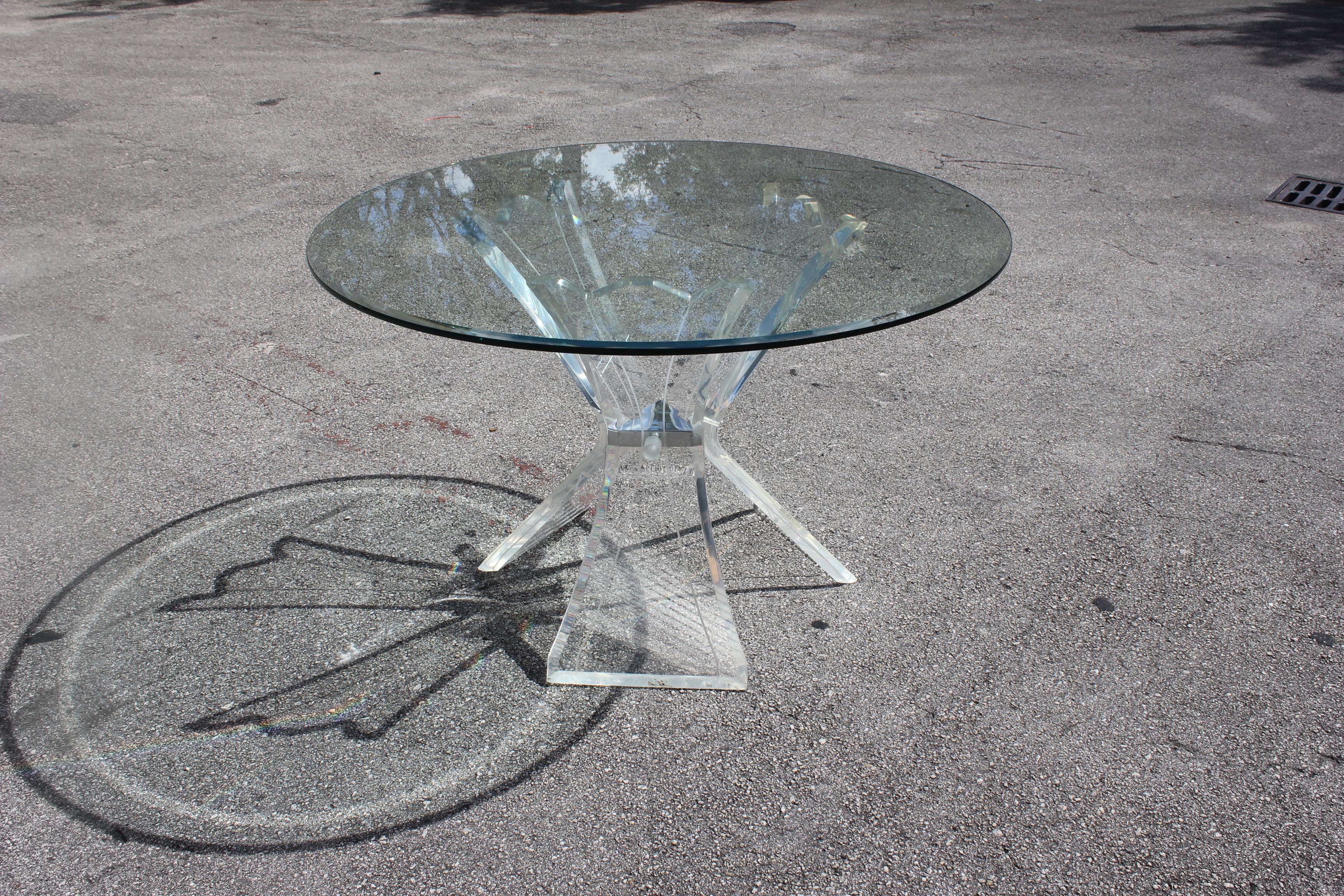 Mid-Century Modern Triple Butterfly Lucite Dining Table or Centre Table 6