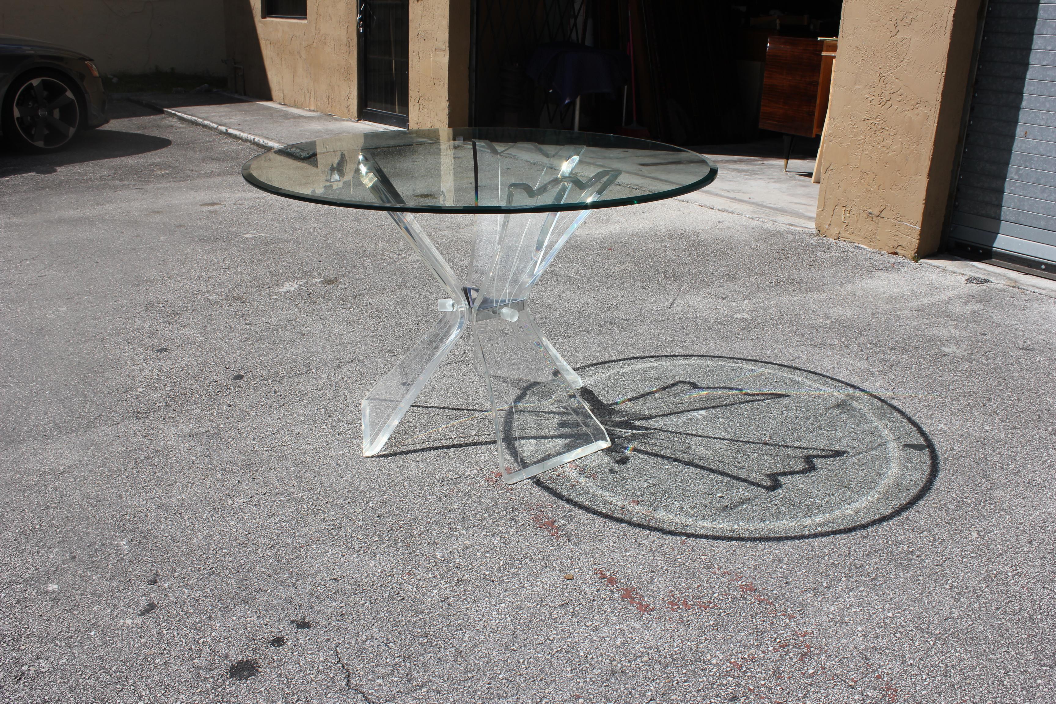Mid-Century Modern Triple Butterfly Lucite Dining Table or Centre Table 10