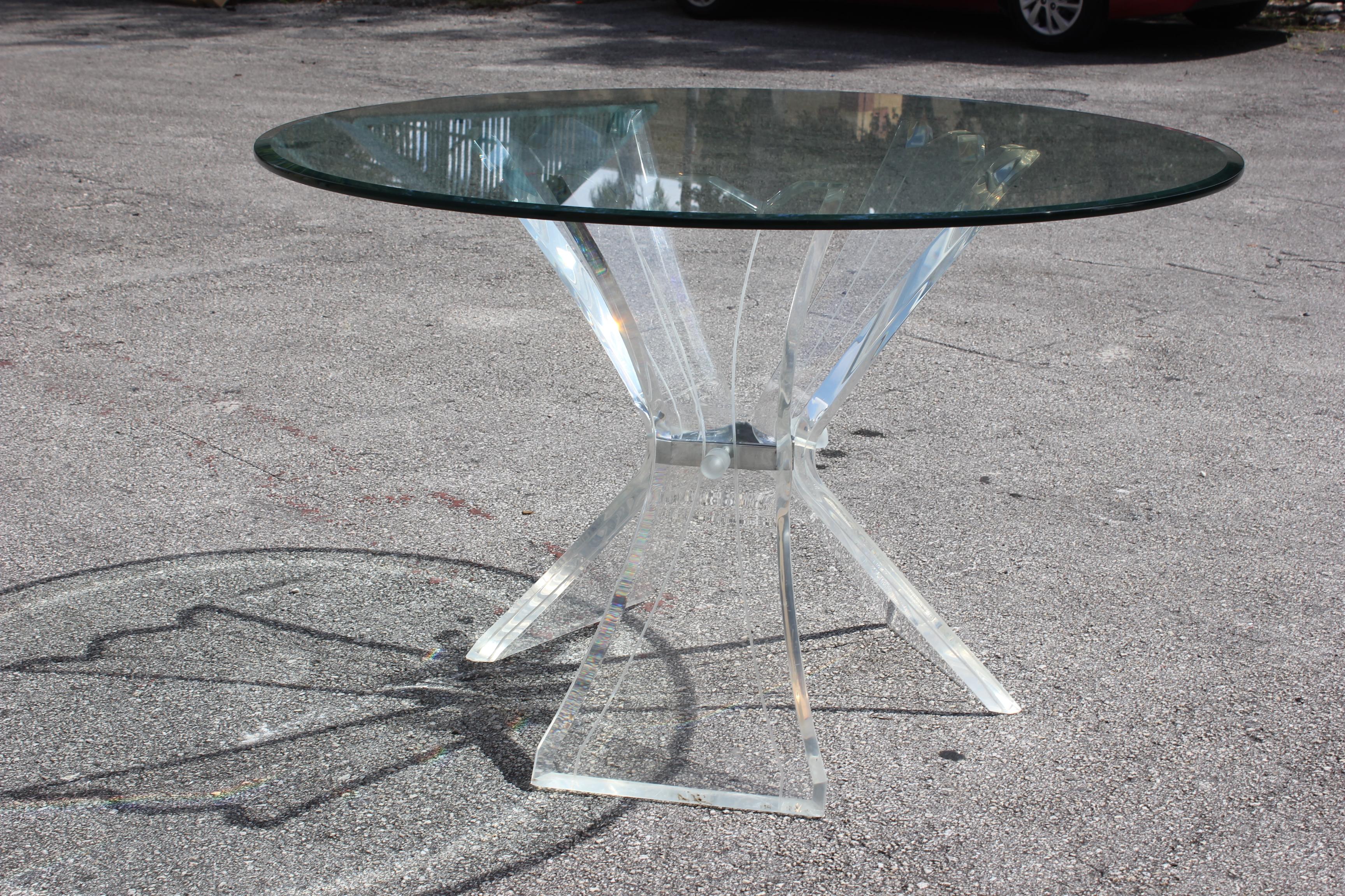 Mid-Century Modern Triple Butterfly Lucite Dining Table or Centre Table 3