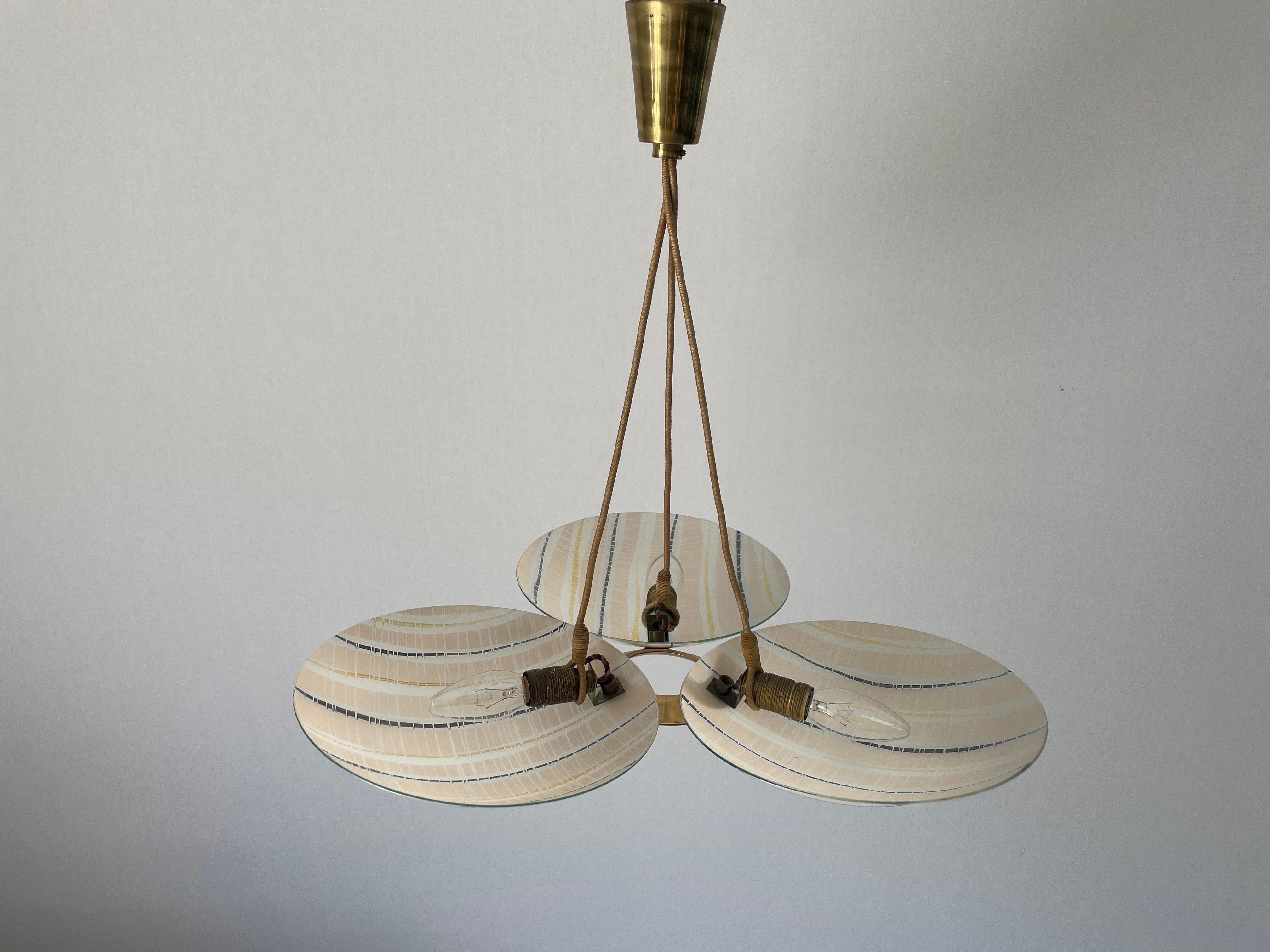Lampada da soffitto in vetro a tripla ciotola colorata, Modern Color, 1950, Germania In condizioni ottime in vendita a Hagenbach, DE