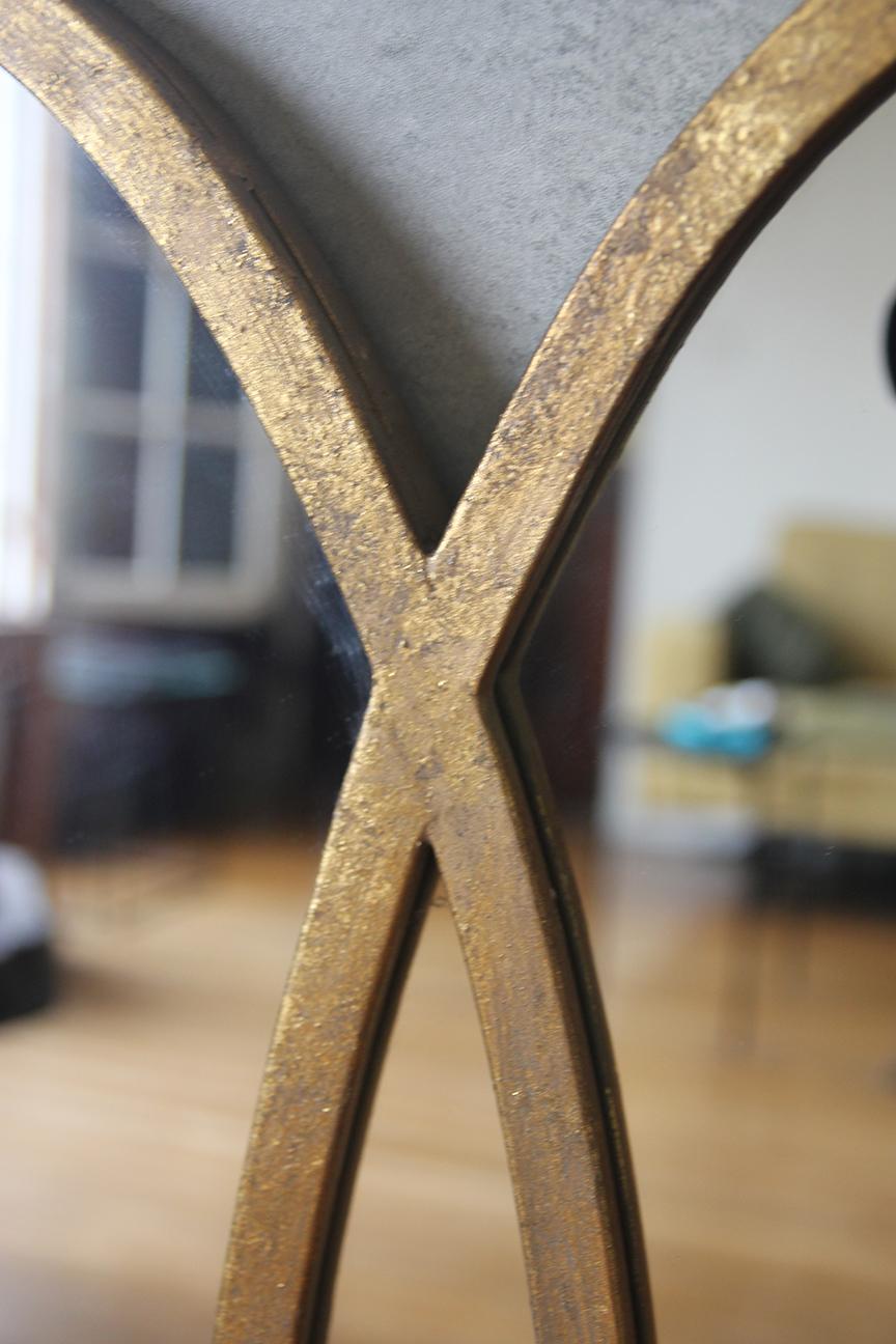 Mid-Century Modern Triple Oval Overlapping Wall Mirror In Good Condition For Sale In Los Angeles, CA