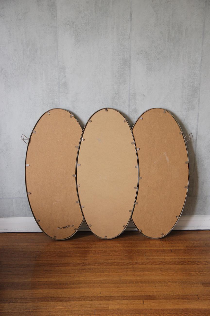 Mid-Century Modern Triple Oval Overlapping Wall Mirror For Sale 2