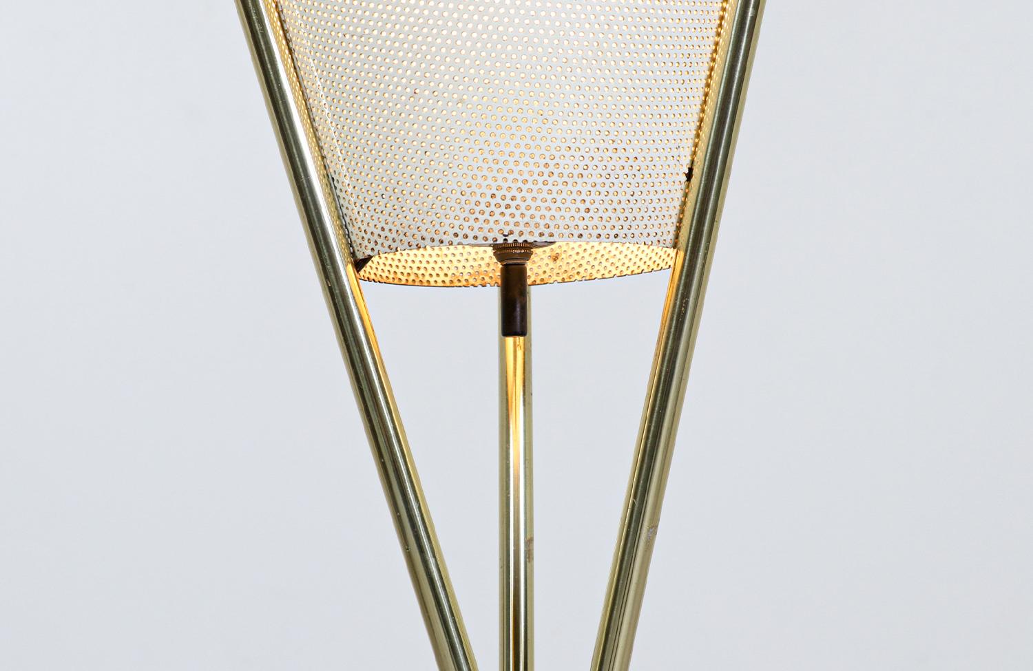 Mid-Century Modern Tripod Brass Floor Lamp For Sale 1