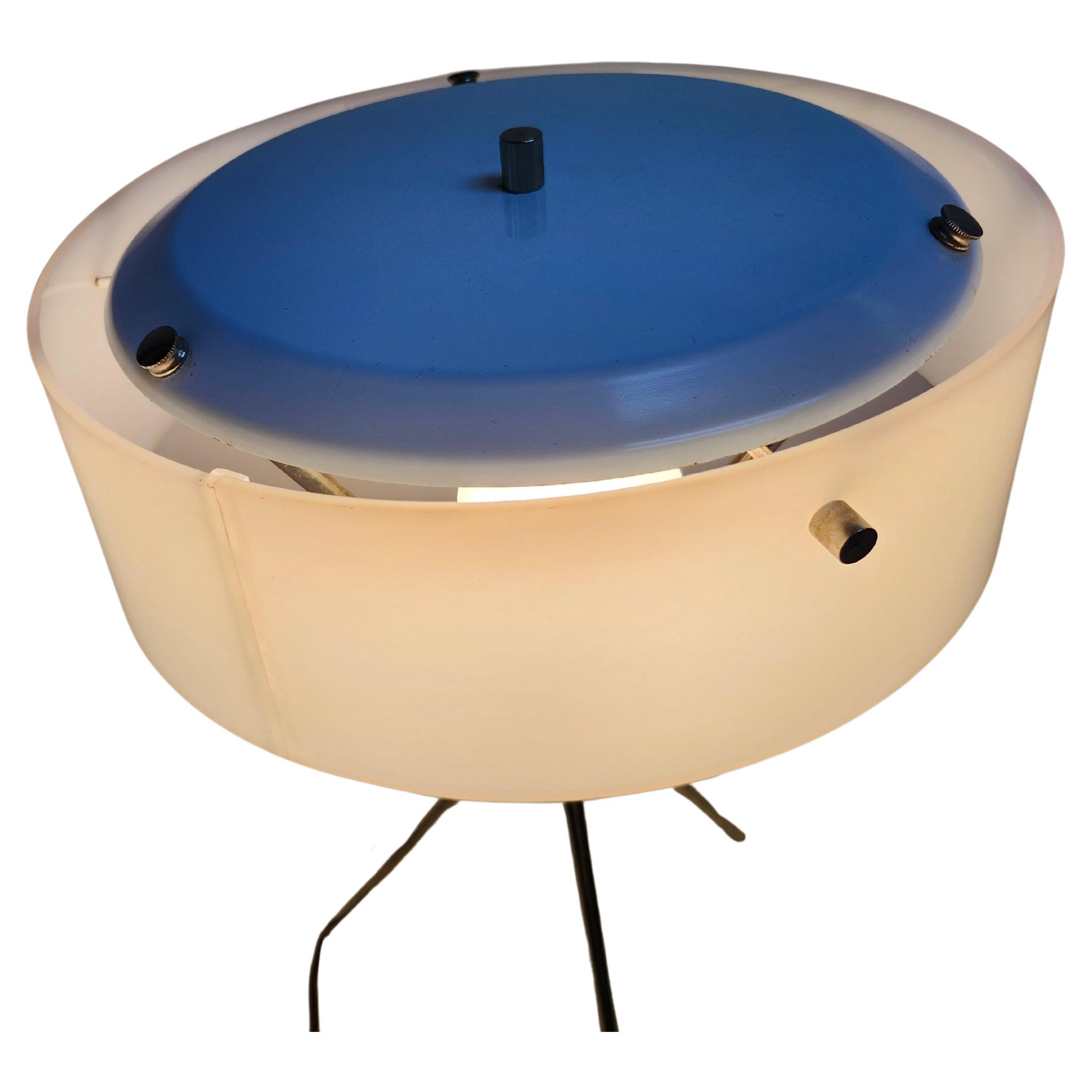 American Mid Century Modern Tripod Plexi Table Lamp by T H Robsjohn Gibbings For Sale