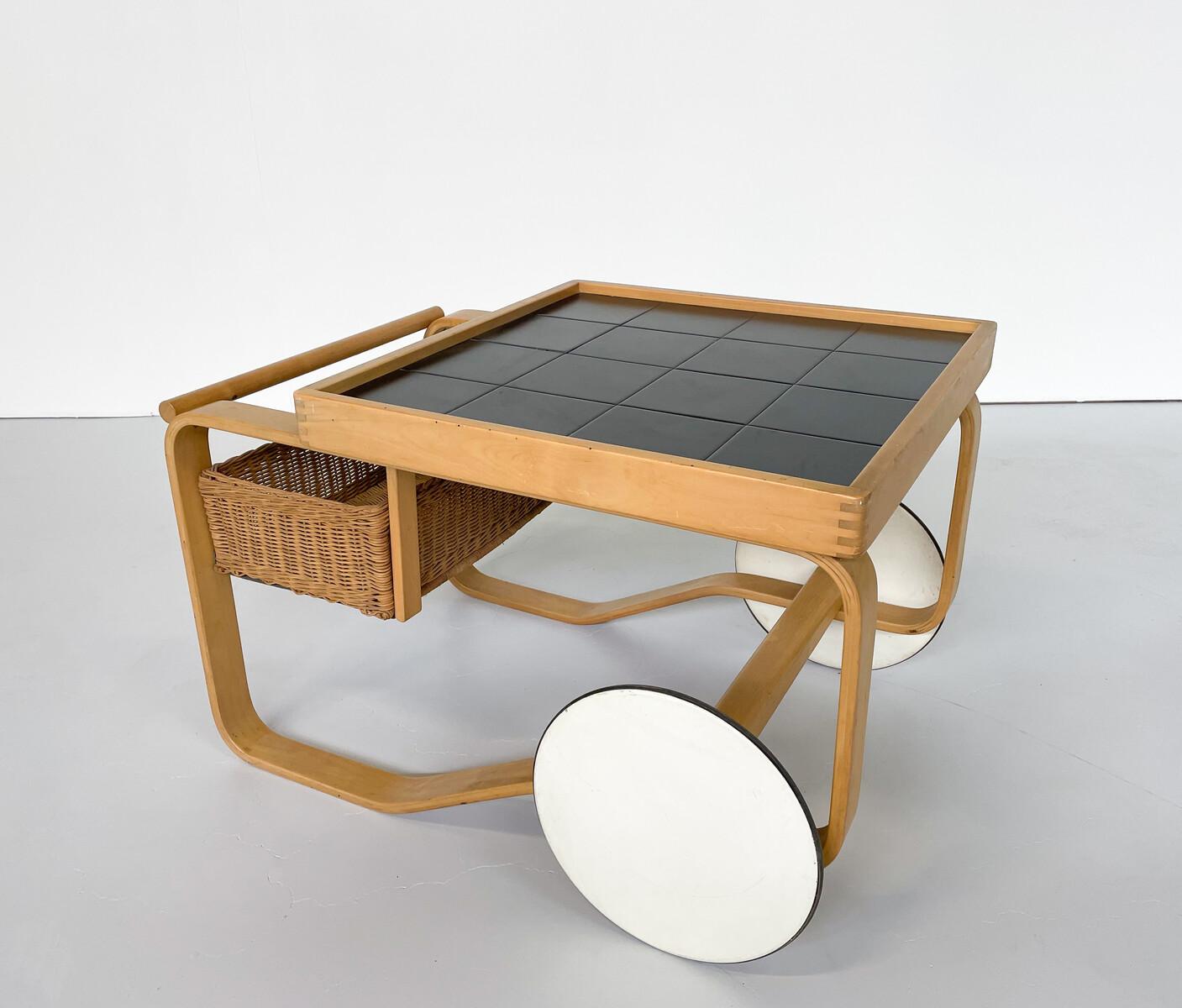 Mid-Century Modern Trolley Model 900 by Alvar Aalto for Artek, 1950s 6