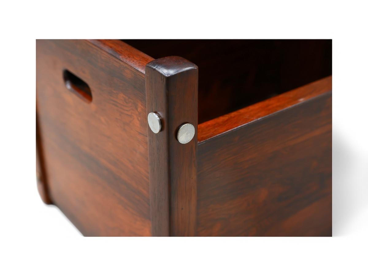 Mid-Century Modern Trunk Model “Sabara” in Hardwood by Sergio Rodrigues, 1965 For Sale 3