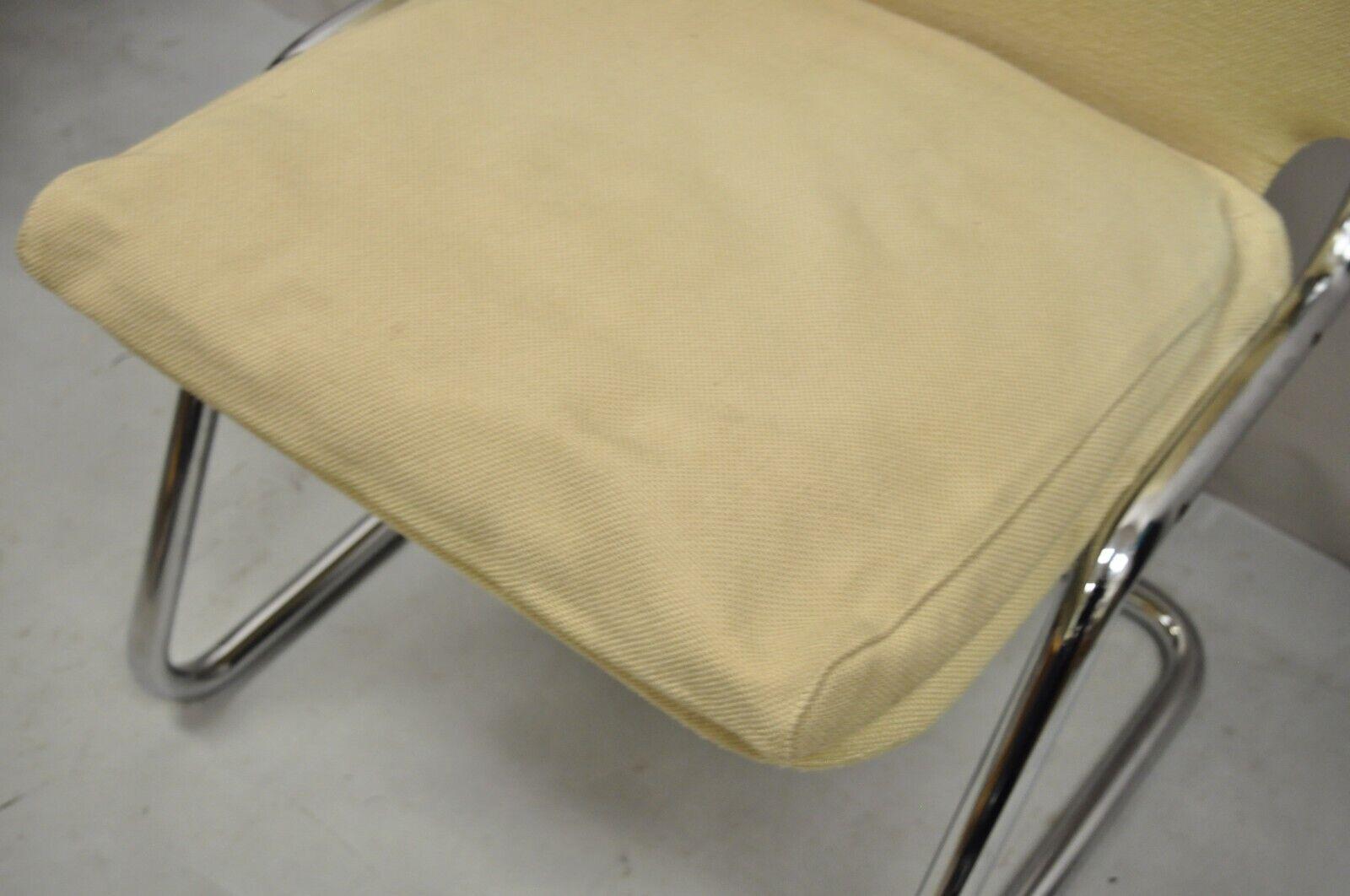 Mid-Century Modern Tubular Chrome Cantilever Side Chair with Burlap Seat For Sale 4