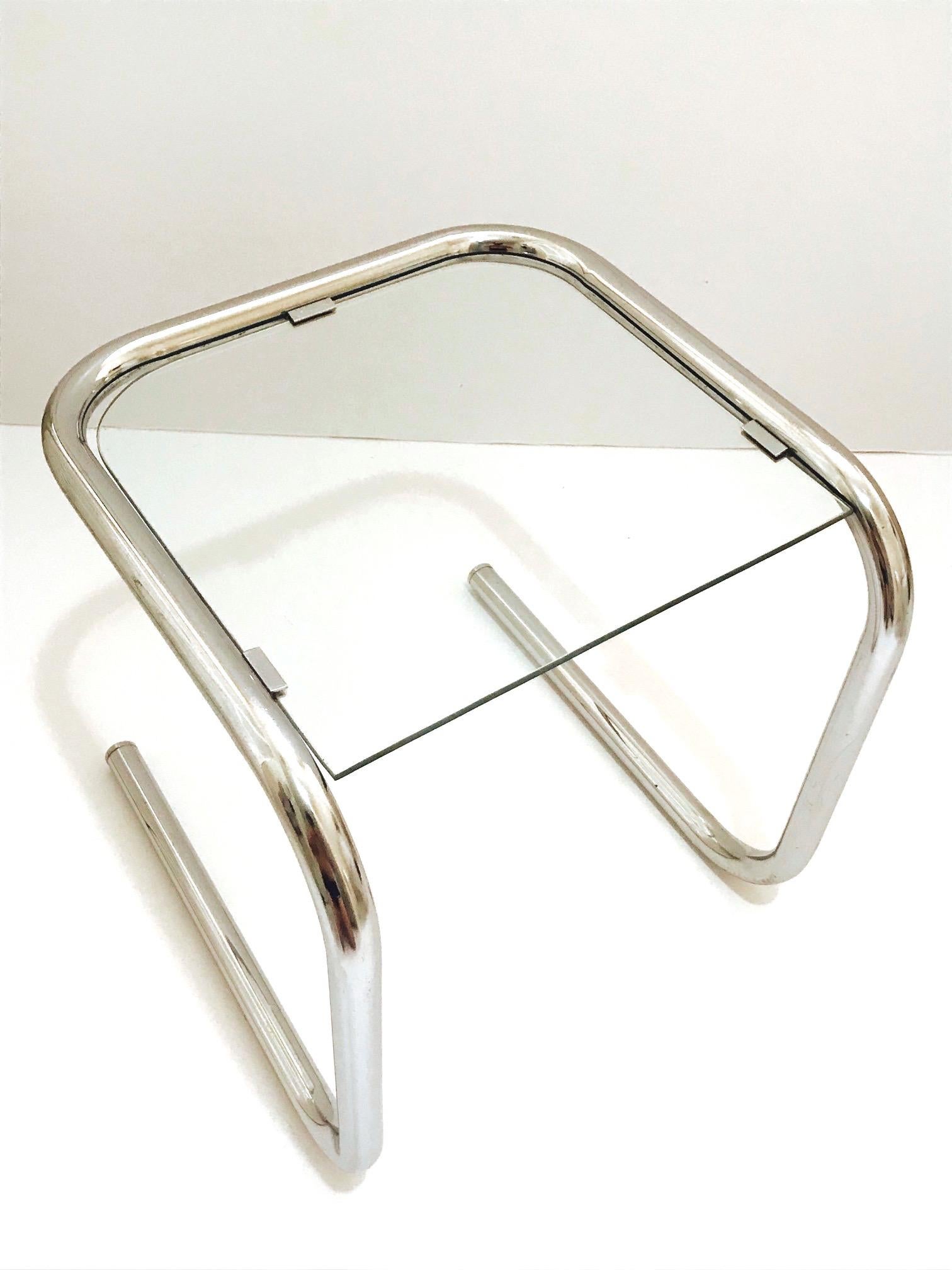 Glass Mid-Century Modern Tubular Chrome Side Table in the Style of Thonet, 1960s