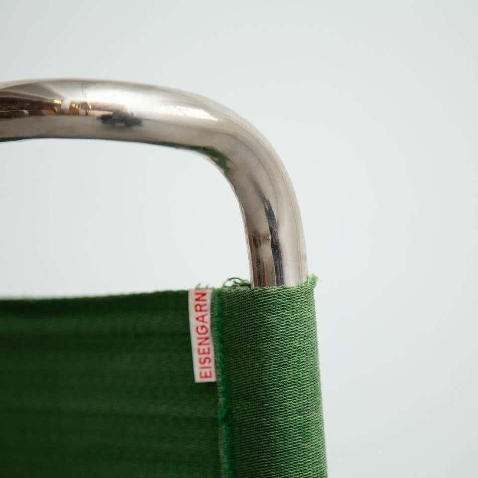 Mid-Century Modern Tubular Steel Chair with Green Fabric For Sale 12