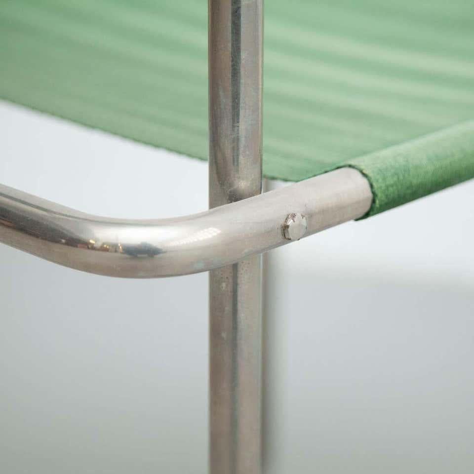 Mid-Century Modern Tubular Steel Chair with Green Fabric For Sale 14