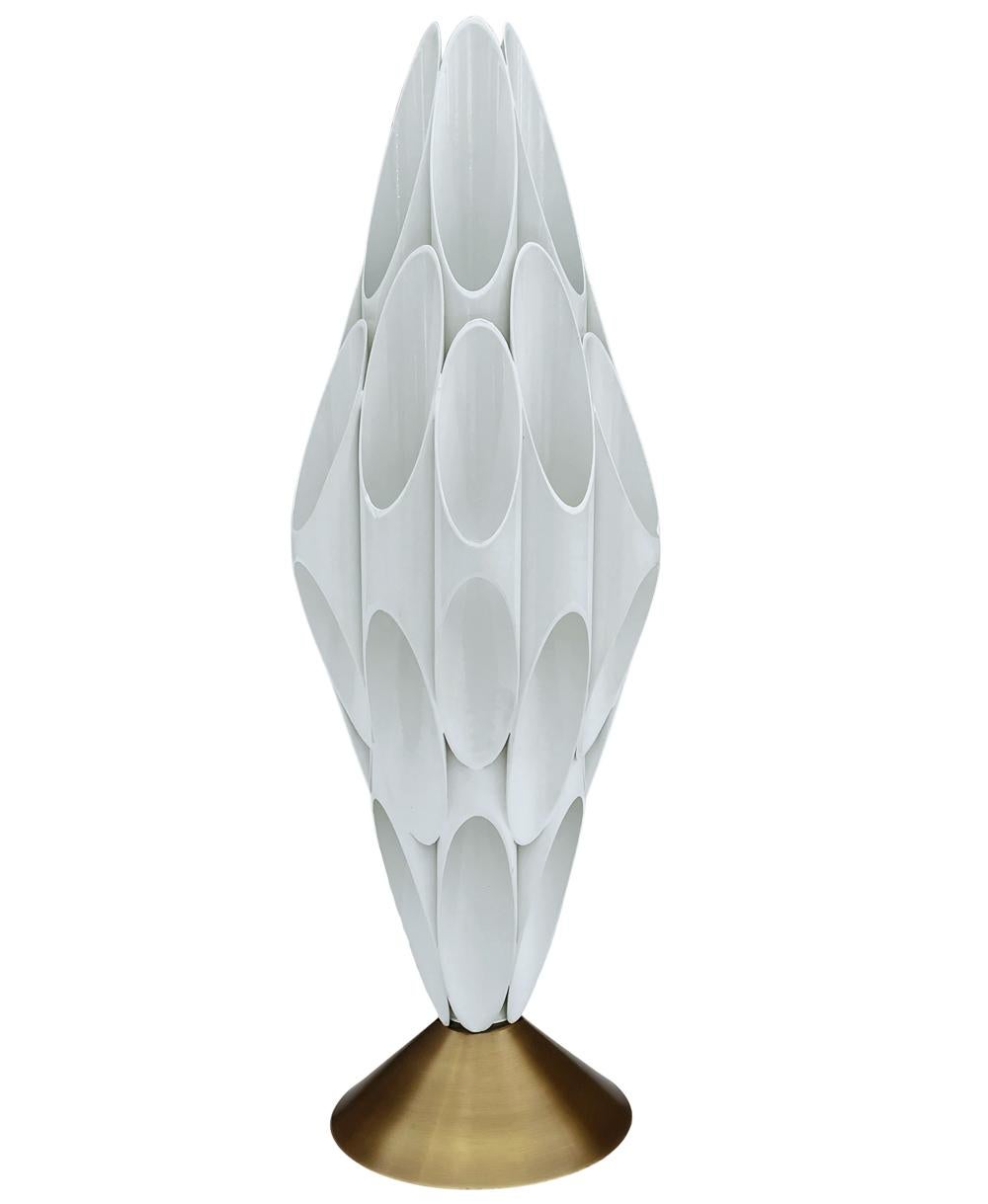 Mid-Century Modern Tubular Table Sculpture Lamp in Brass & White After Rougier For Sale 1