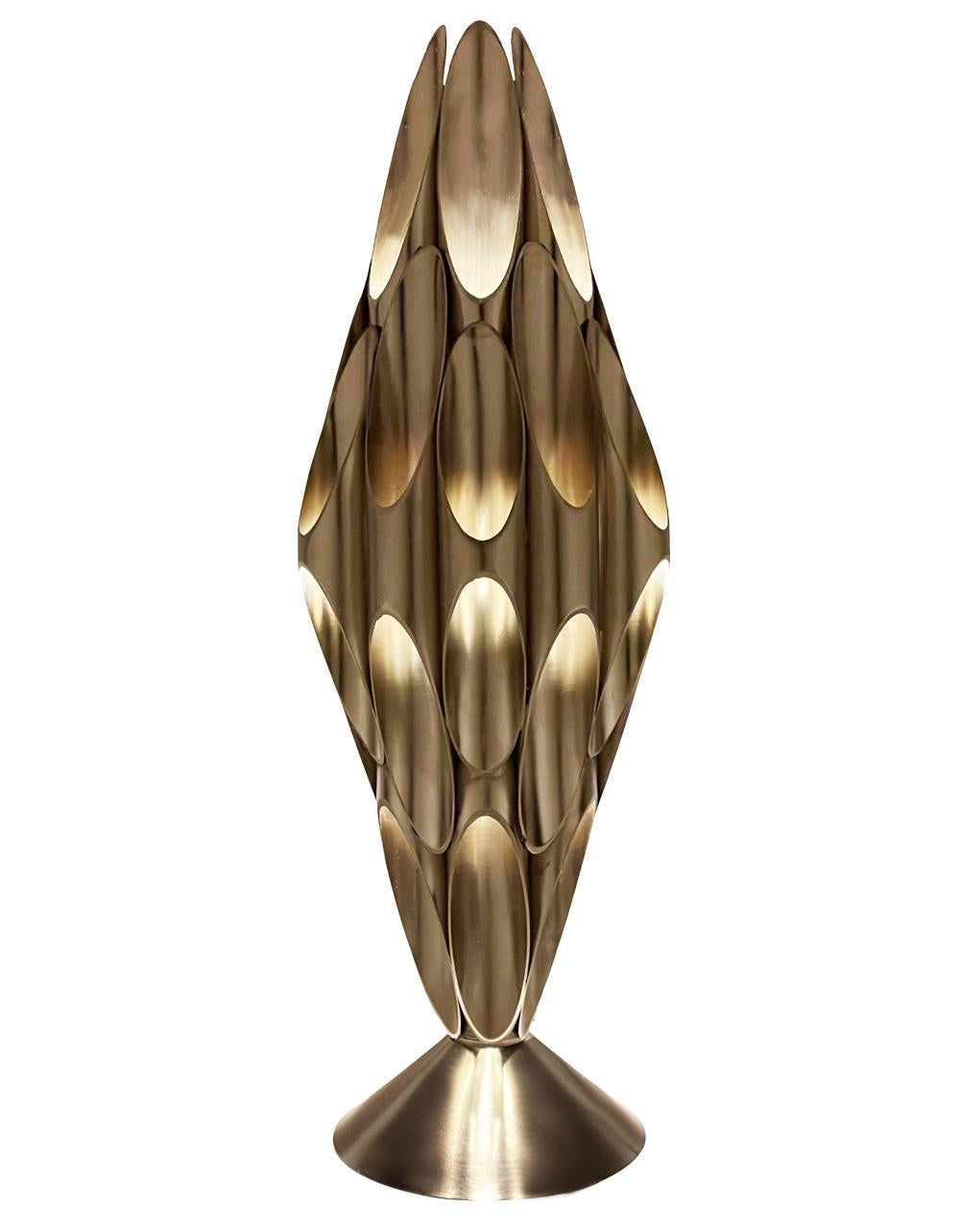 American Mid-Century Modern Tubular Table Sculpture Lamp in Solid Chrome After Rougier For Sale