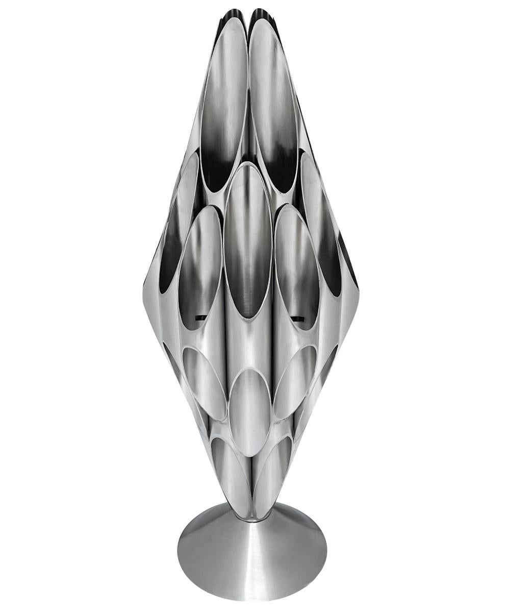 Contemporary Mid-Century Modern Tubular Table Sculpture Lamp in Solid Chrome After Rougier For Sale