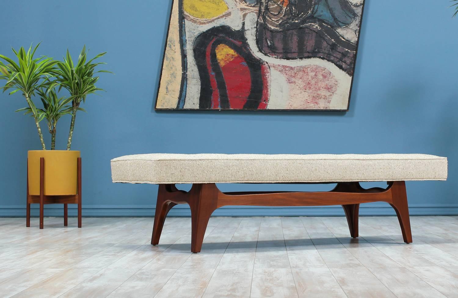 Mid-Century Modern Tufted Bench with Sculpted Walnut Base In Excellent Condition In Los Angeles, CA