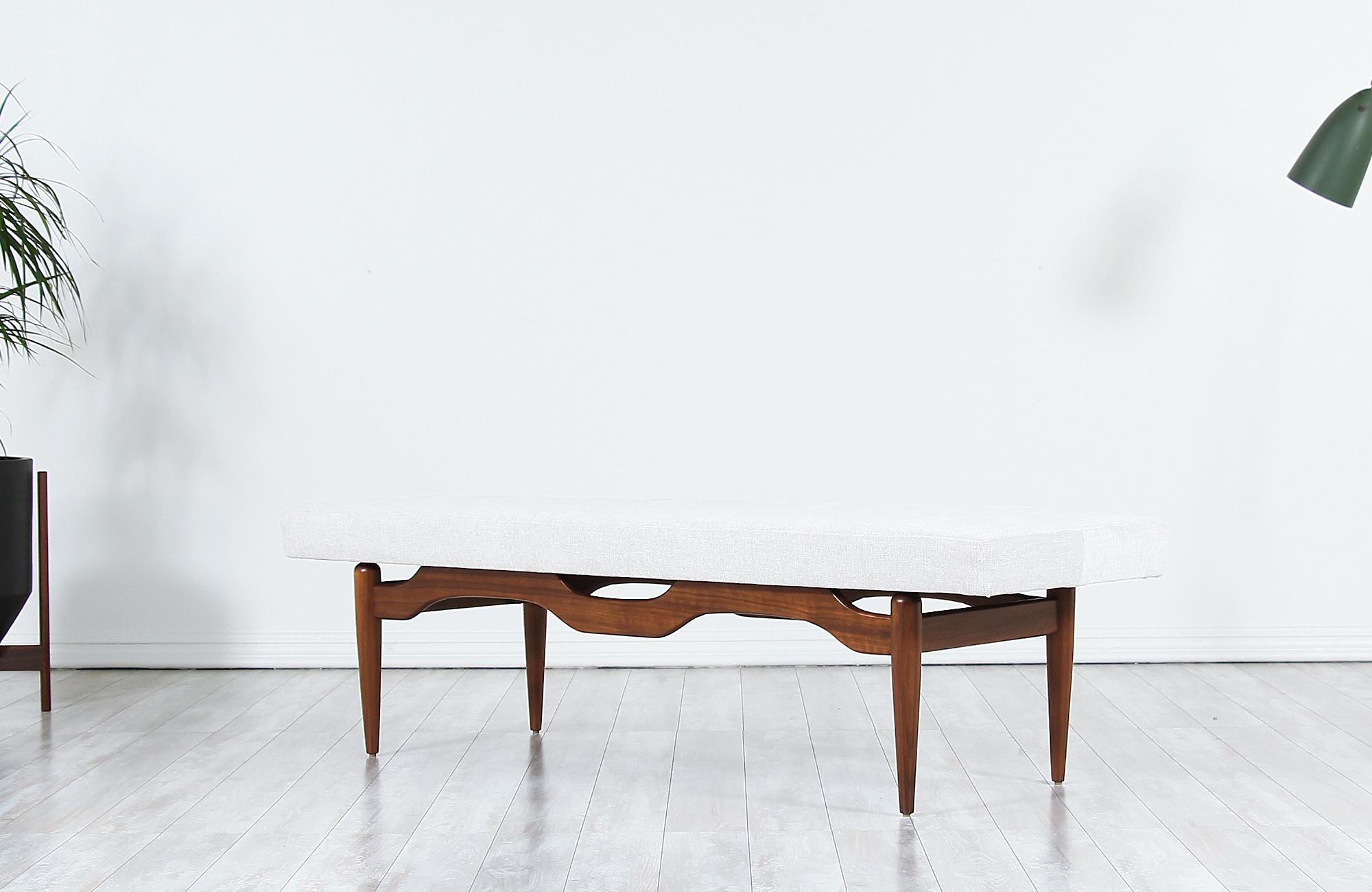 Mid-20th Century Mid-Century Modern Tufted Bench with Sculptural Base